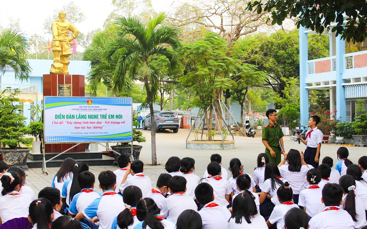 Giáo dục - Đồng Nai: Giáo dục học sinh về phòng chống bạo lực học đường và tệ nạn xã hội (Hình 2).