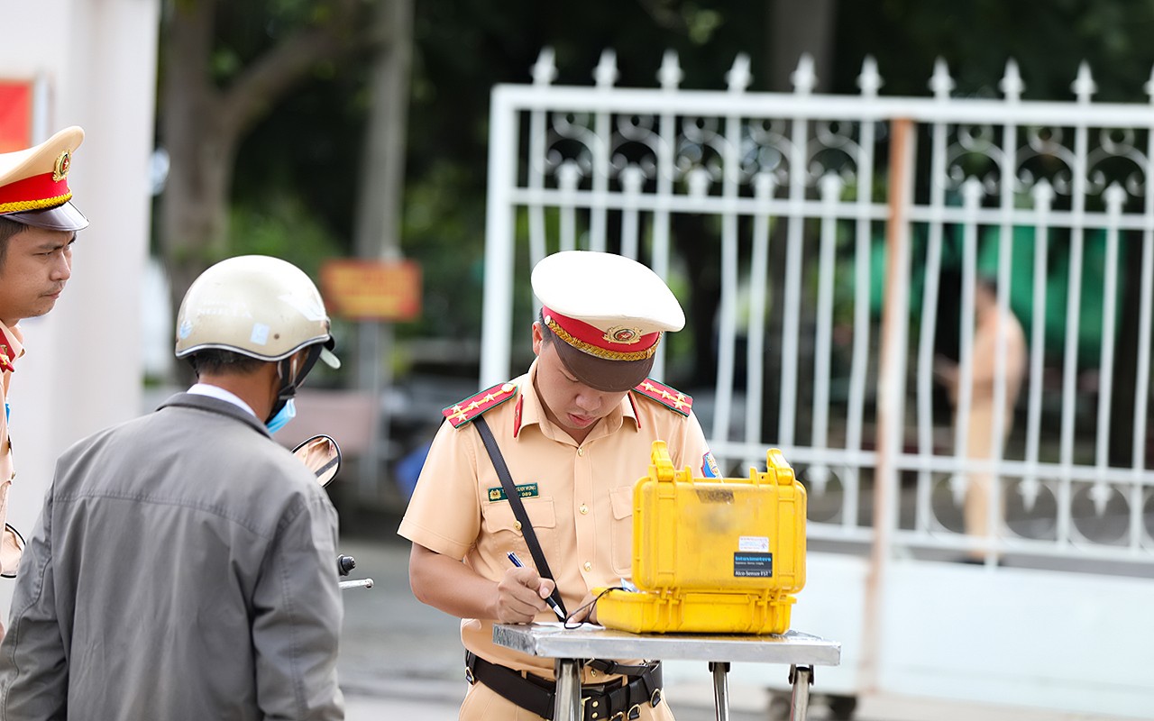 Dân sinh - Đồng Nai: Xử lý hơn 1,5 ngàn trường hợp vi phạm ATGT trong 4 ngày nghỉ