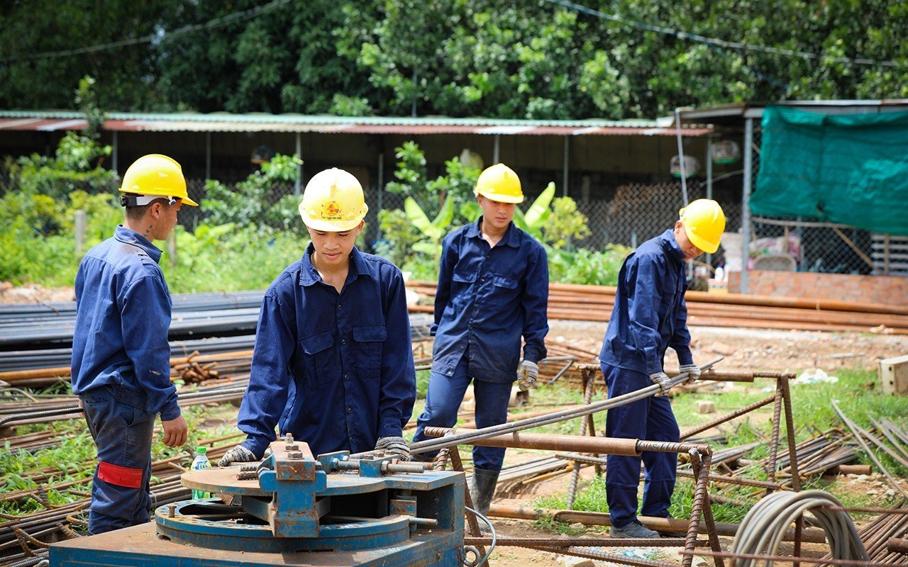 Dân sinh - Đồng Nai: Công trình cầu Bạch Đằng 2 đang hoàn thiện giai đoạn 1 (Hình 5).