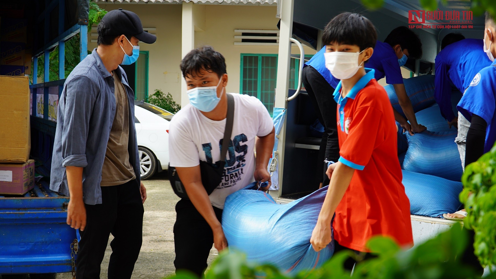 Dân sinh - “Chuyến xe yêu thương” đến với người dân vùng dịch Bình Thuận (Hình 5).
