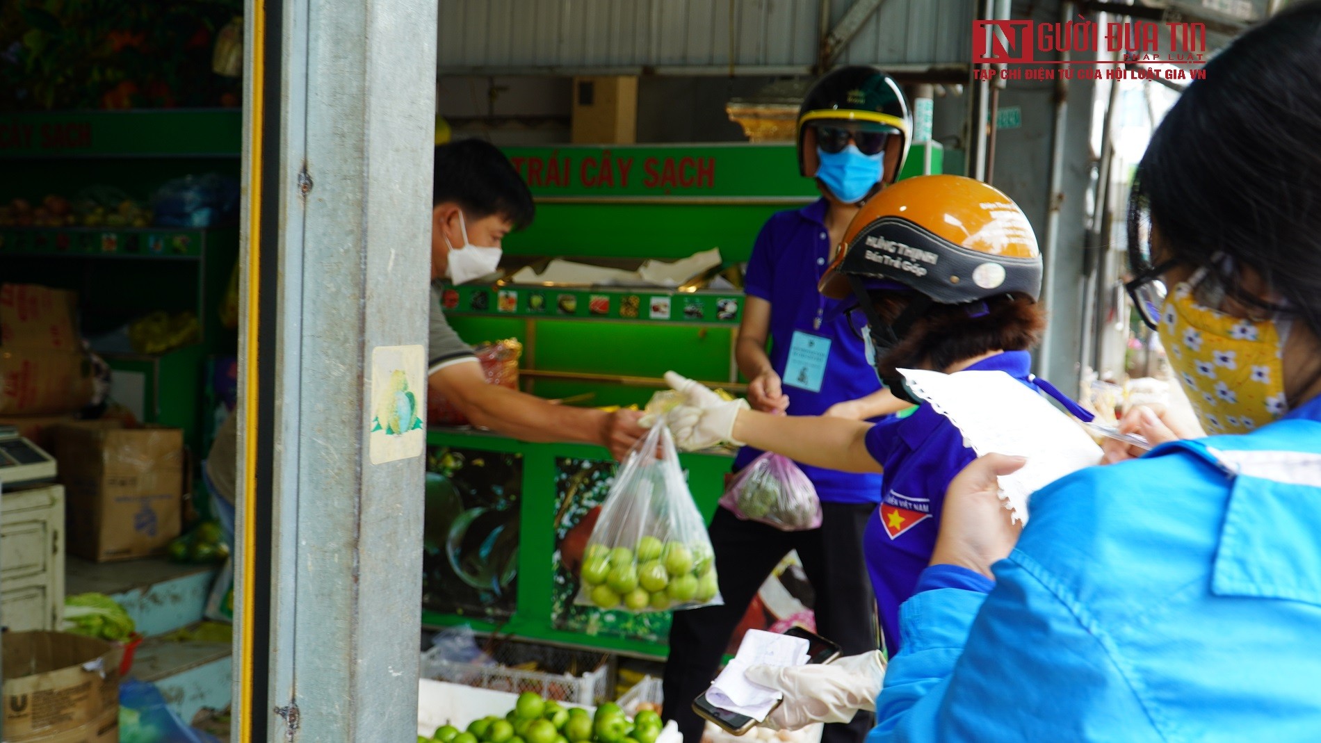 Dân sinh - Bình Thuận: Những 'chiến binh shipper xanh” trong tâm dịch (Hình 3).