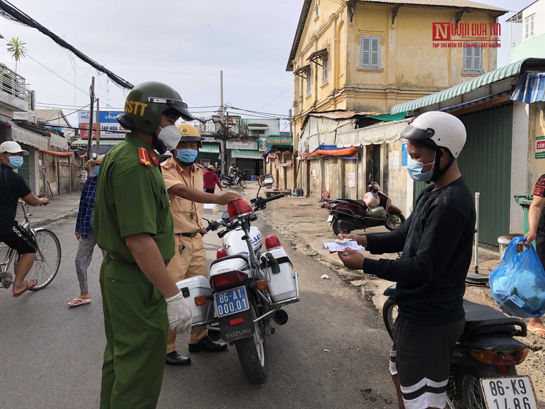 Sự kiện - Tp.Phan Thiết: Xử lý nghiêm trường hợp người dân ra ngoài không có giấy thông hành (Hình 8).