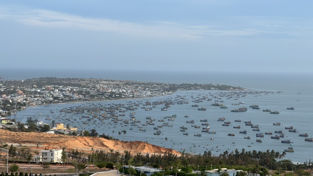 Dân sinh - Vụ tàu cá bị mất liên lạc: Trước khi tàu ra khơi có một thuyền viên bỏ về nhà