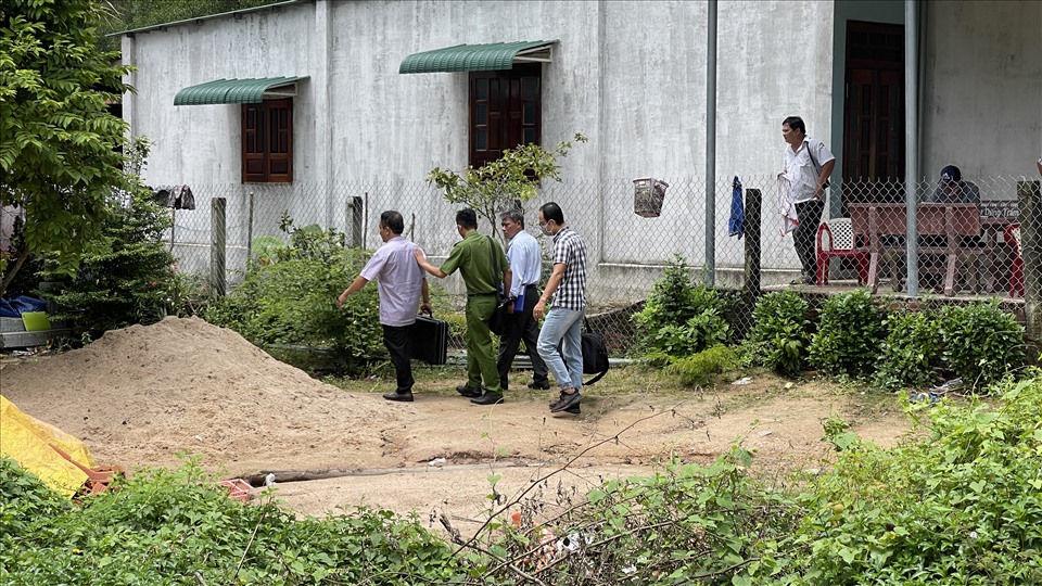 An ninh - Hình sự - Bình Thuận: Điều tra nguyên nhân người đàn ông tử vong trong nhà