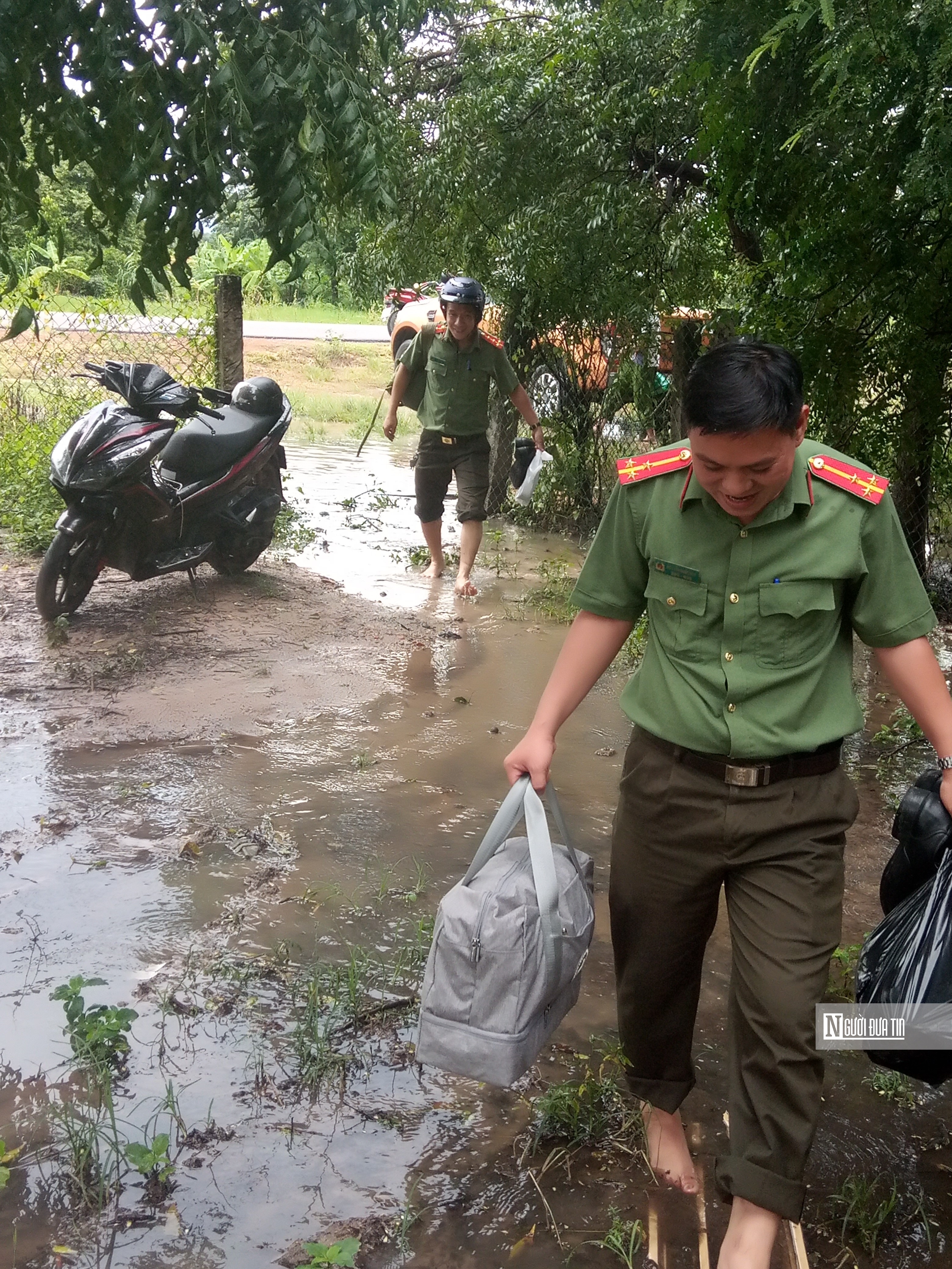 Sự kiện - Bình Thuận: Nỗ lực hoàn thành cấp căn cước công dân cho người dân (Hình 2).