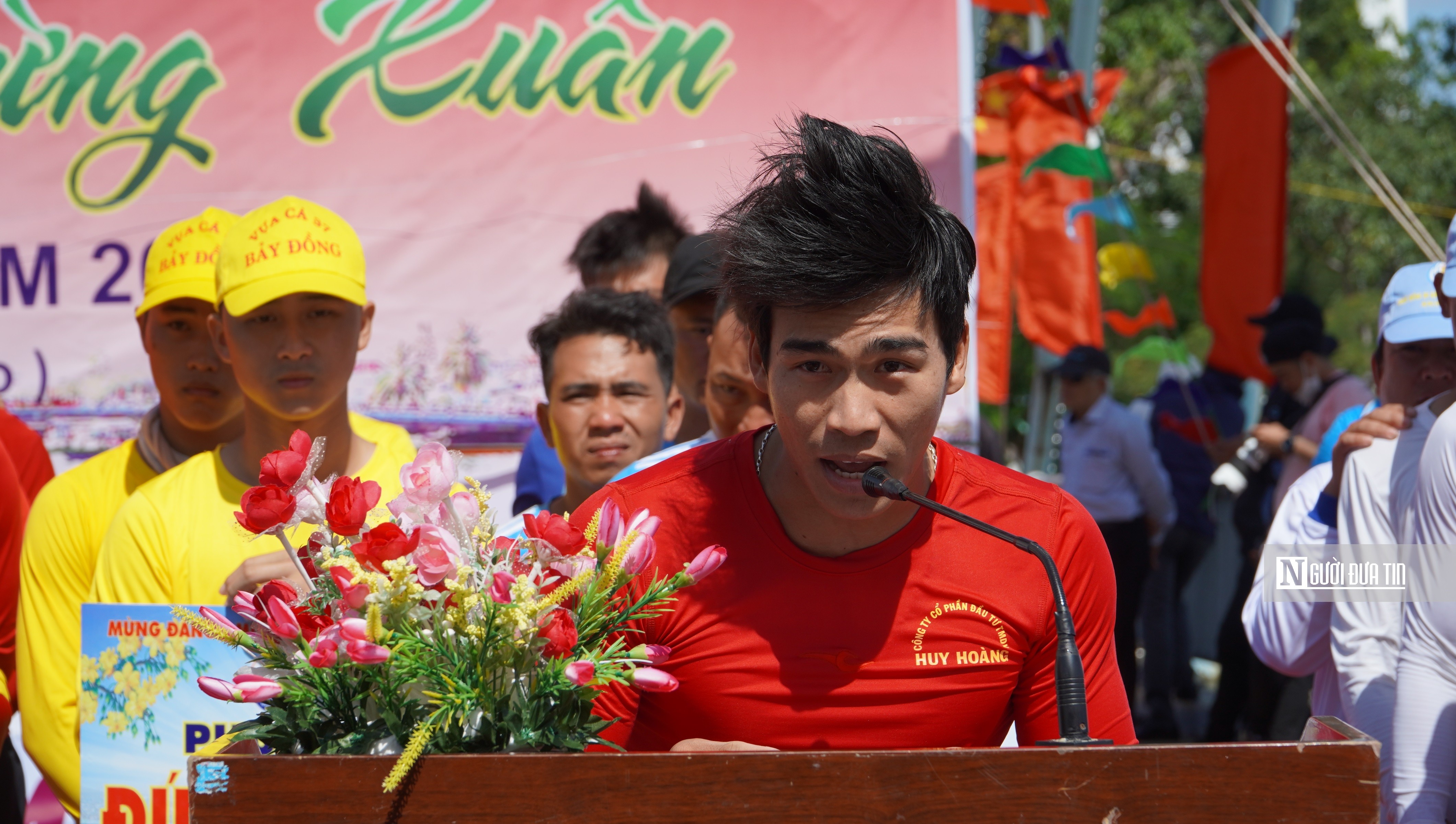 Văn hoá - Bình Thuận: Tưng bừng Lễ hội đua thuyền mừng xuân Quý Mão (Hình 5).