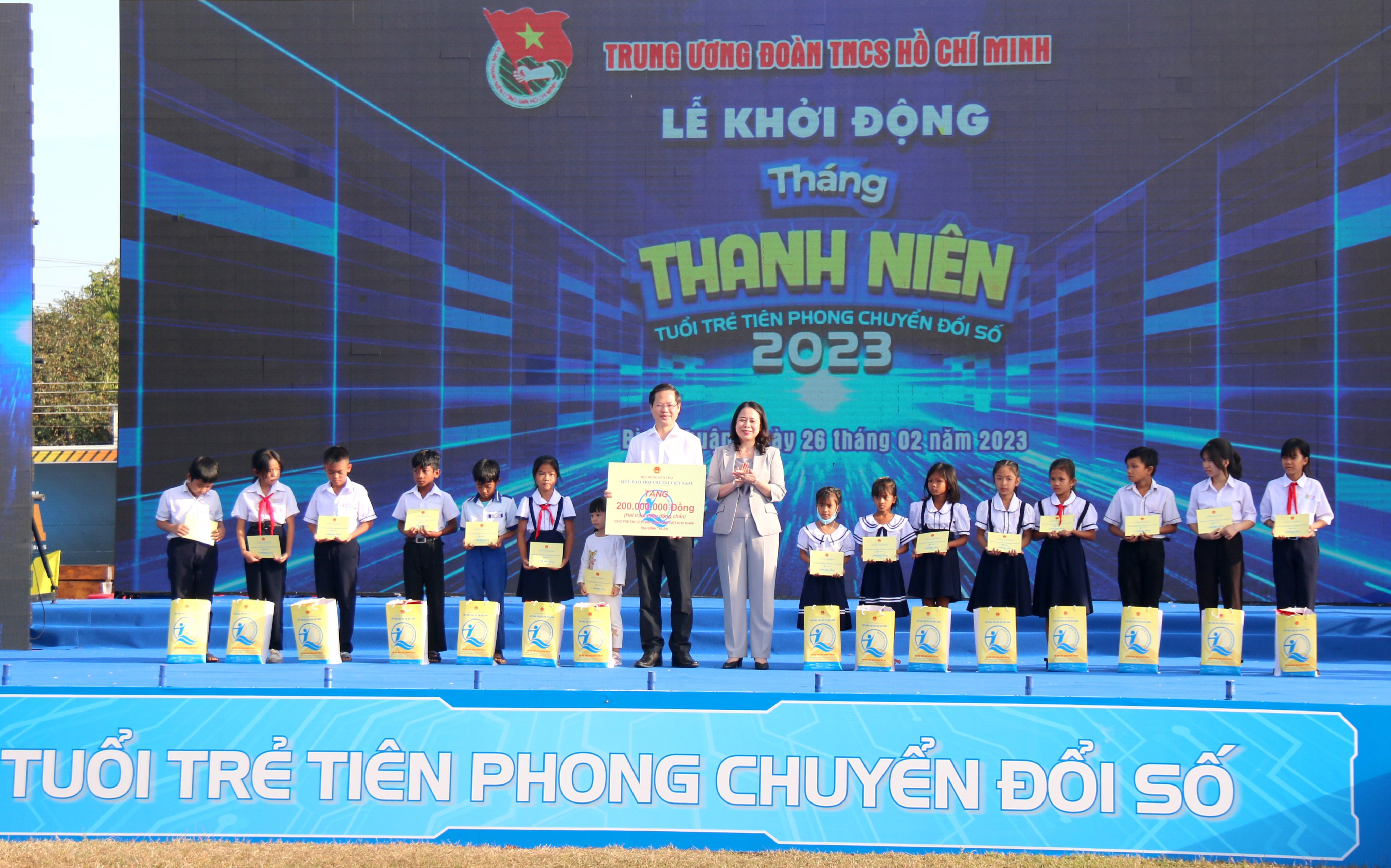 Sự kiện - Quyền Chủ tịch nước Võ Thị Ánh Xuân dự Lễ khởi động Tháng Thanh niên 2023 (Hình 4).