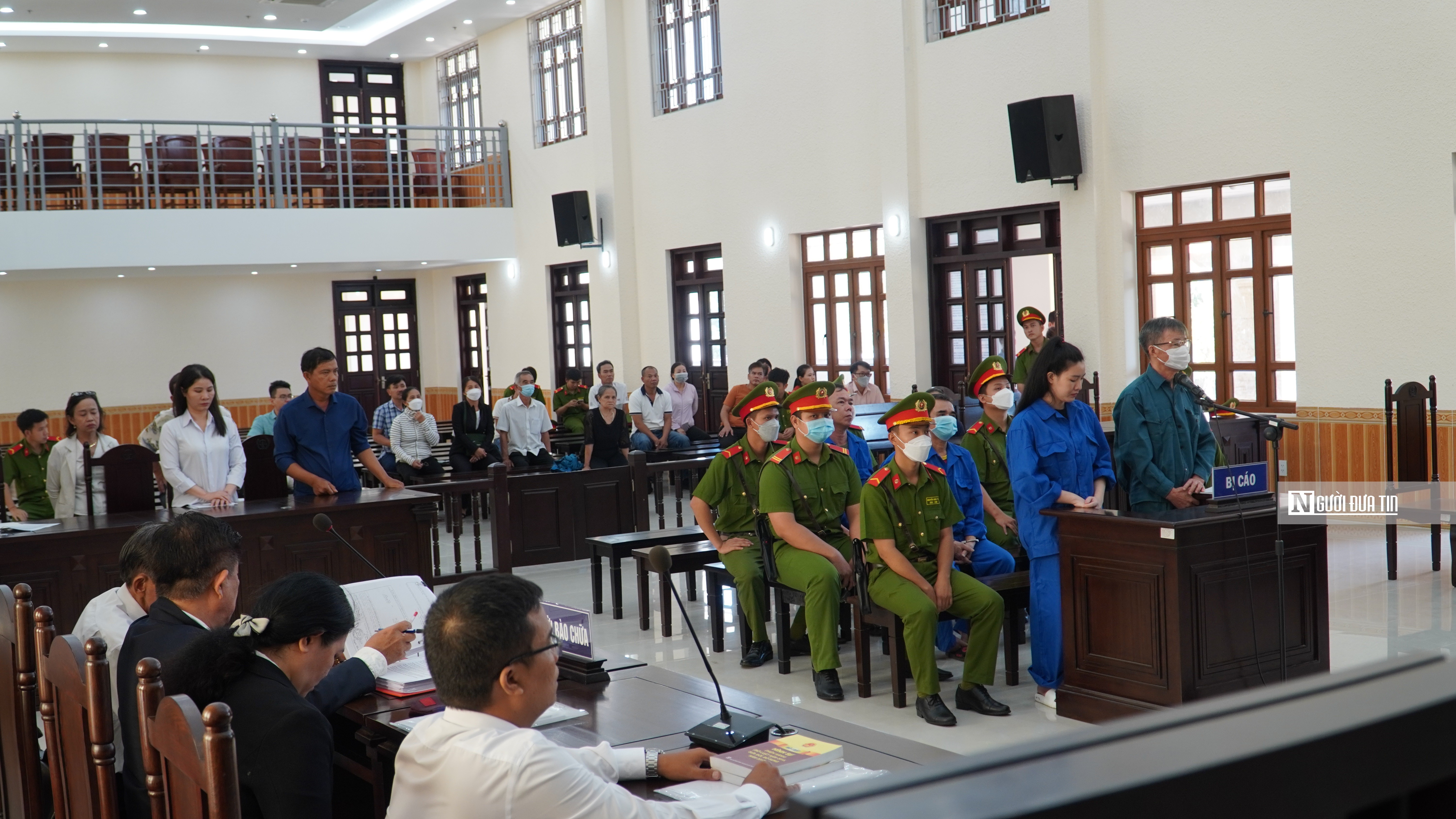 Hồ sơ điều tra - Bình Thuận: Lý do nguyên Trưởng văn phòng công chứng được giảm án 