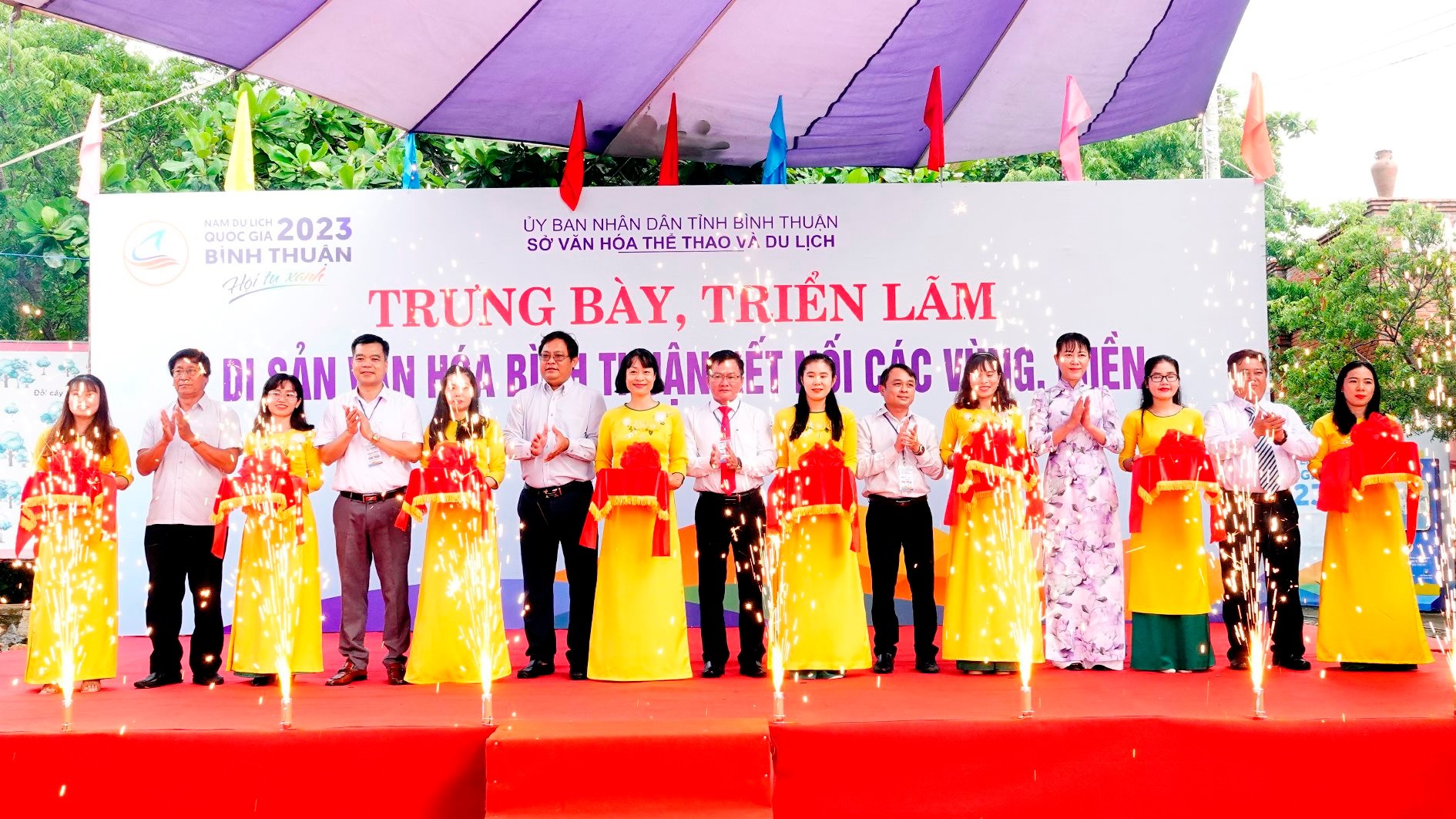 Dân sinh - Khai mạc triển lãm Di sản văn hóa Bình Thuận kết nối các vùng, miền