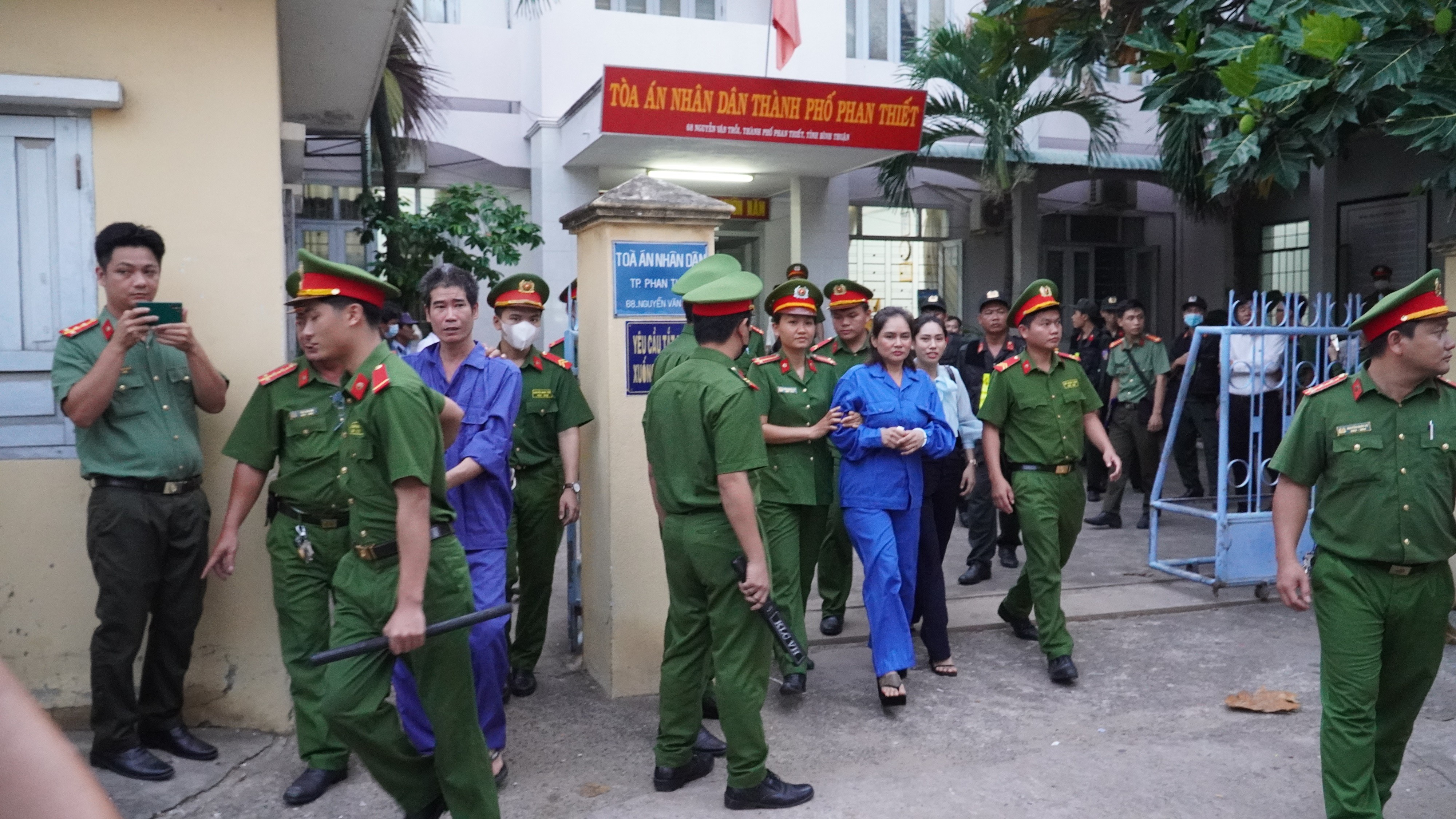 Hồ sơ điều tra - Án tù cho 'ông trùm' giang hồ khét tiếng  (Hình 7).