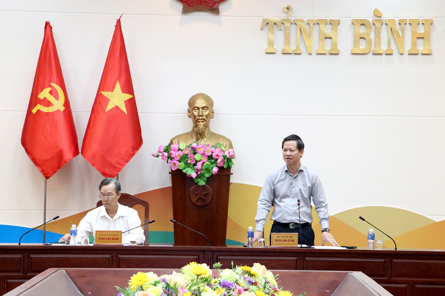 Sự kiện - Bình Thuận họp thông qua danh mục dự án thuộc trường hợp Nhà nước thu hồi đất  (Hình 2).
