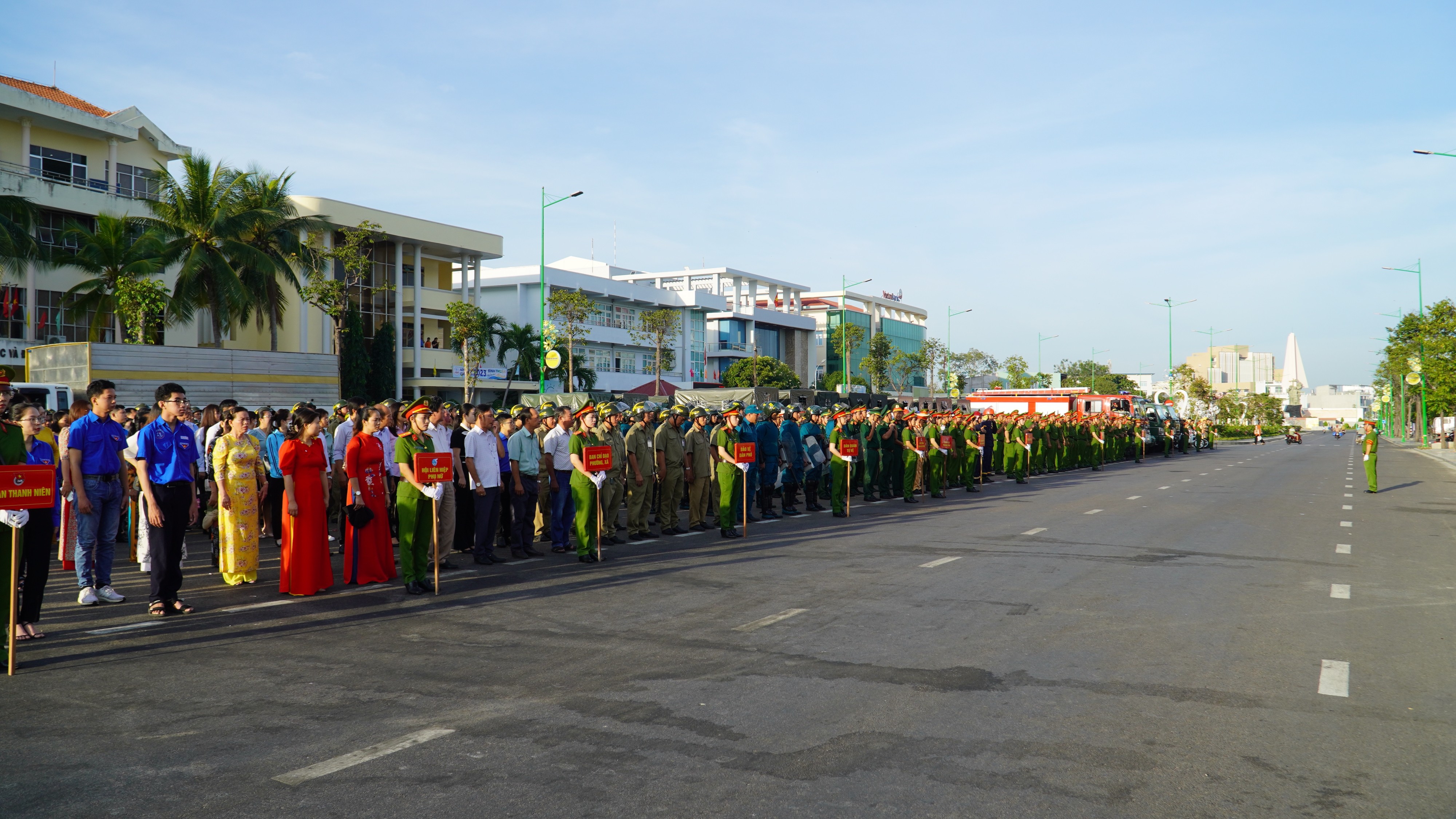 Dân sinh - Bình Thuận: Ra quân cao điểm trấn áp tội phạm dịp Tết Nguyên đán 2024 (Hình 2).