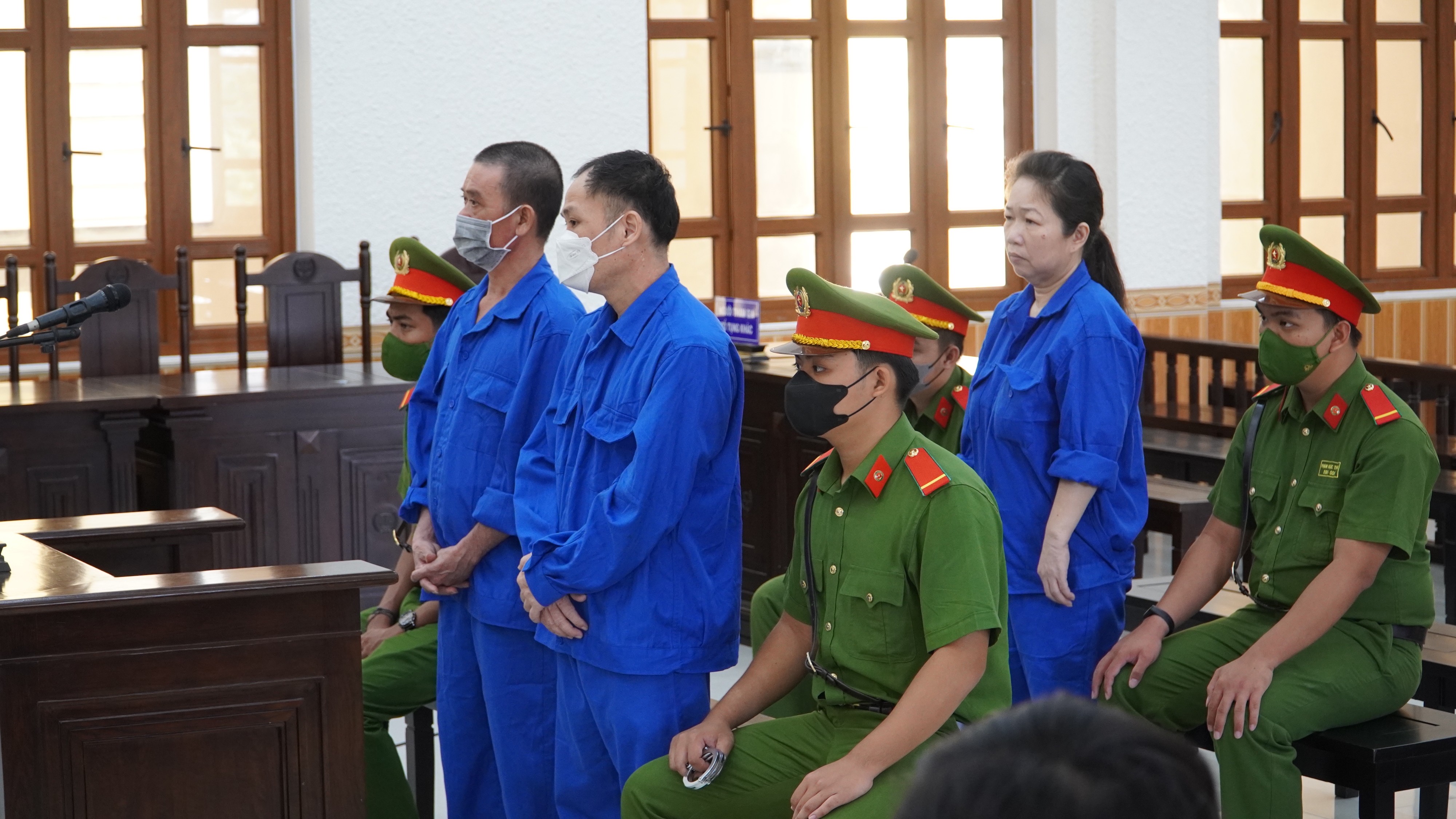 An ninh - Hình sự - Bình Thuận: Bản án cho nguyên Chủ tịch, Kế toán trưởng UBND xã gây thiệt hại cho nhà nước (Hình 2).