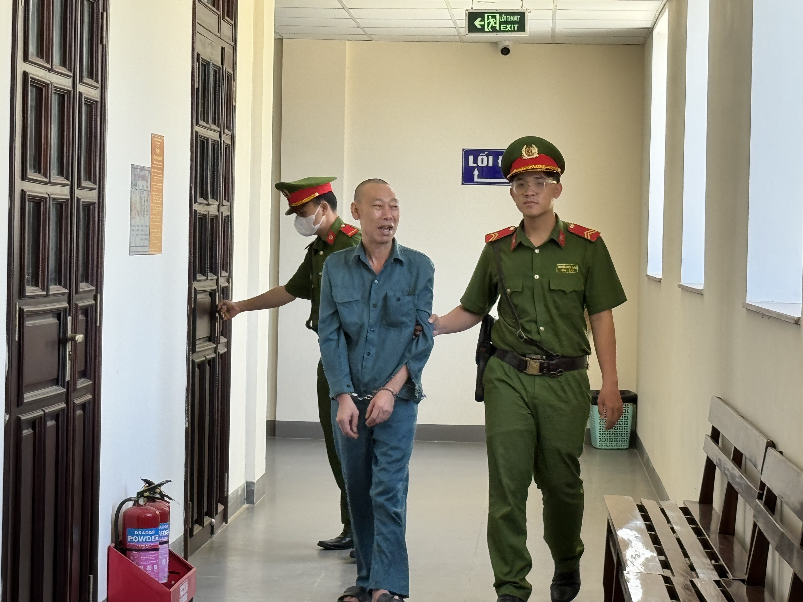 Hồ sơ điều tra - Bình Thuận: Phạt tù kẻ giở trò đồi bại với bé gái 