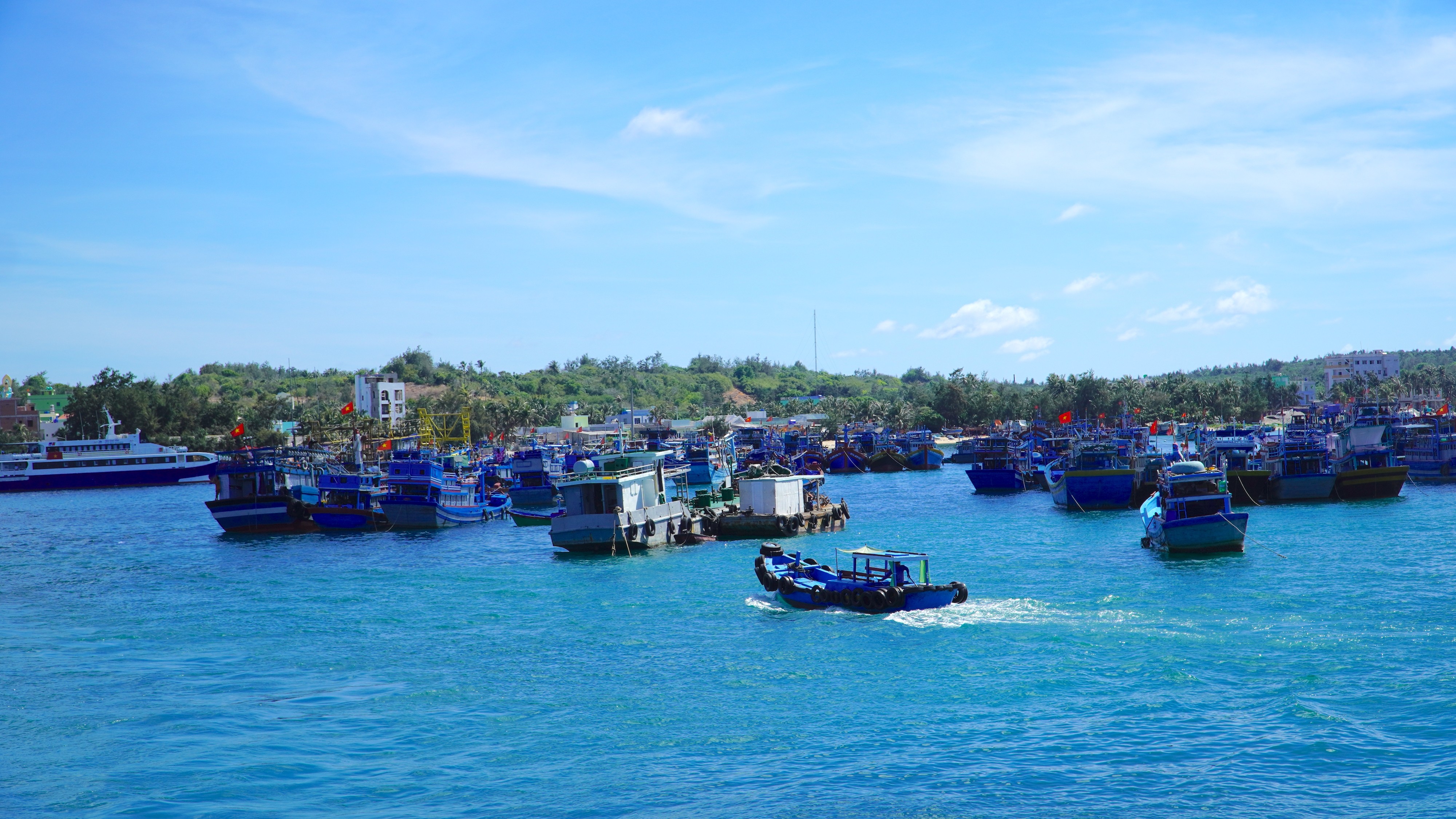 Kinh tế vĩ mô - Duyệt đầu tư dự án 300 tỷ đồng kè chống xâm thực, bảo vệ bờ biển ở Phú Quý (Hình 2).