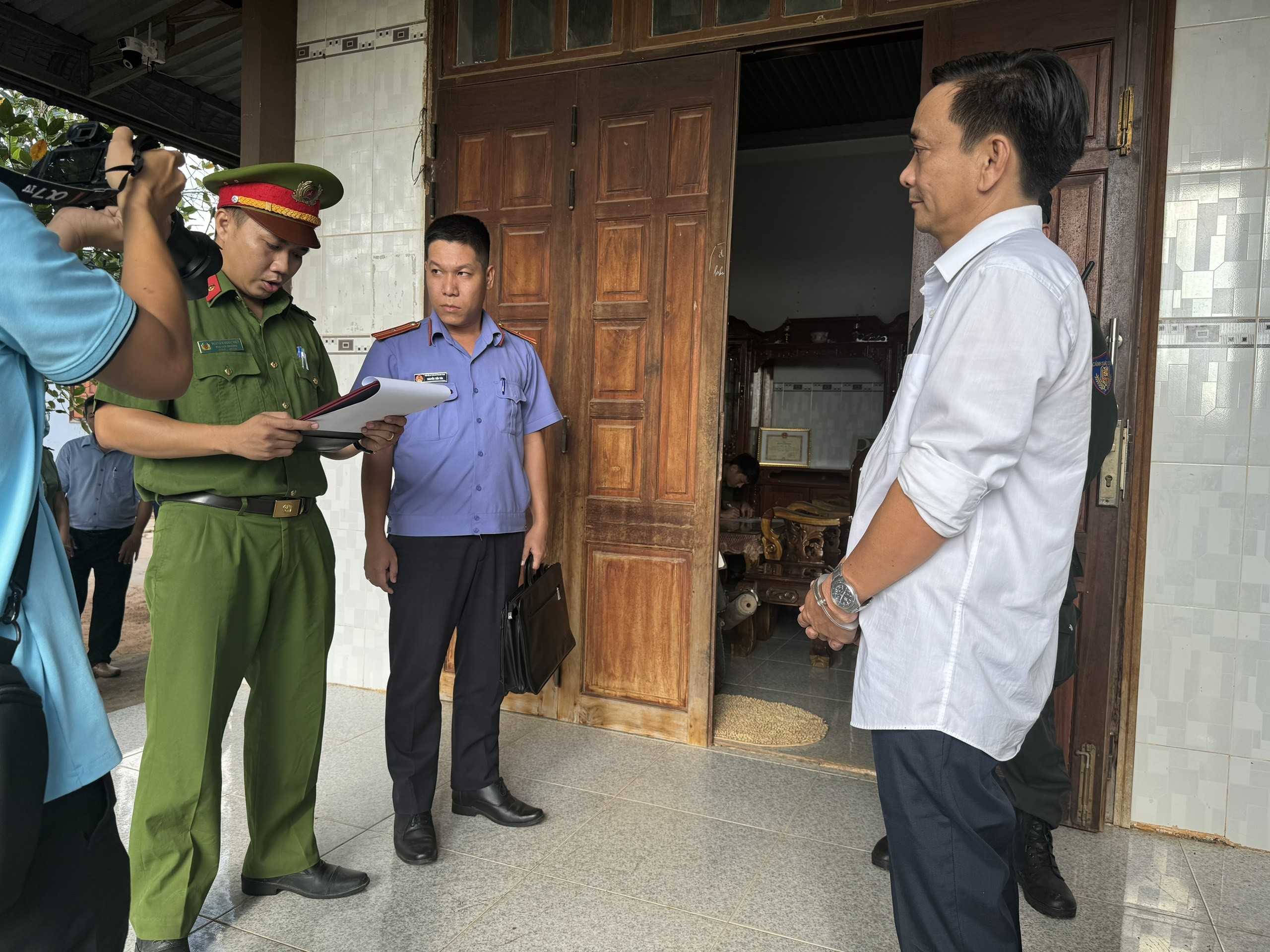 Môi trường - Bình Thuận: Xử lý nghiêm cán bộ để xảy ra khai thác khoáng sản trái phép