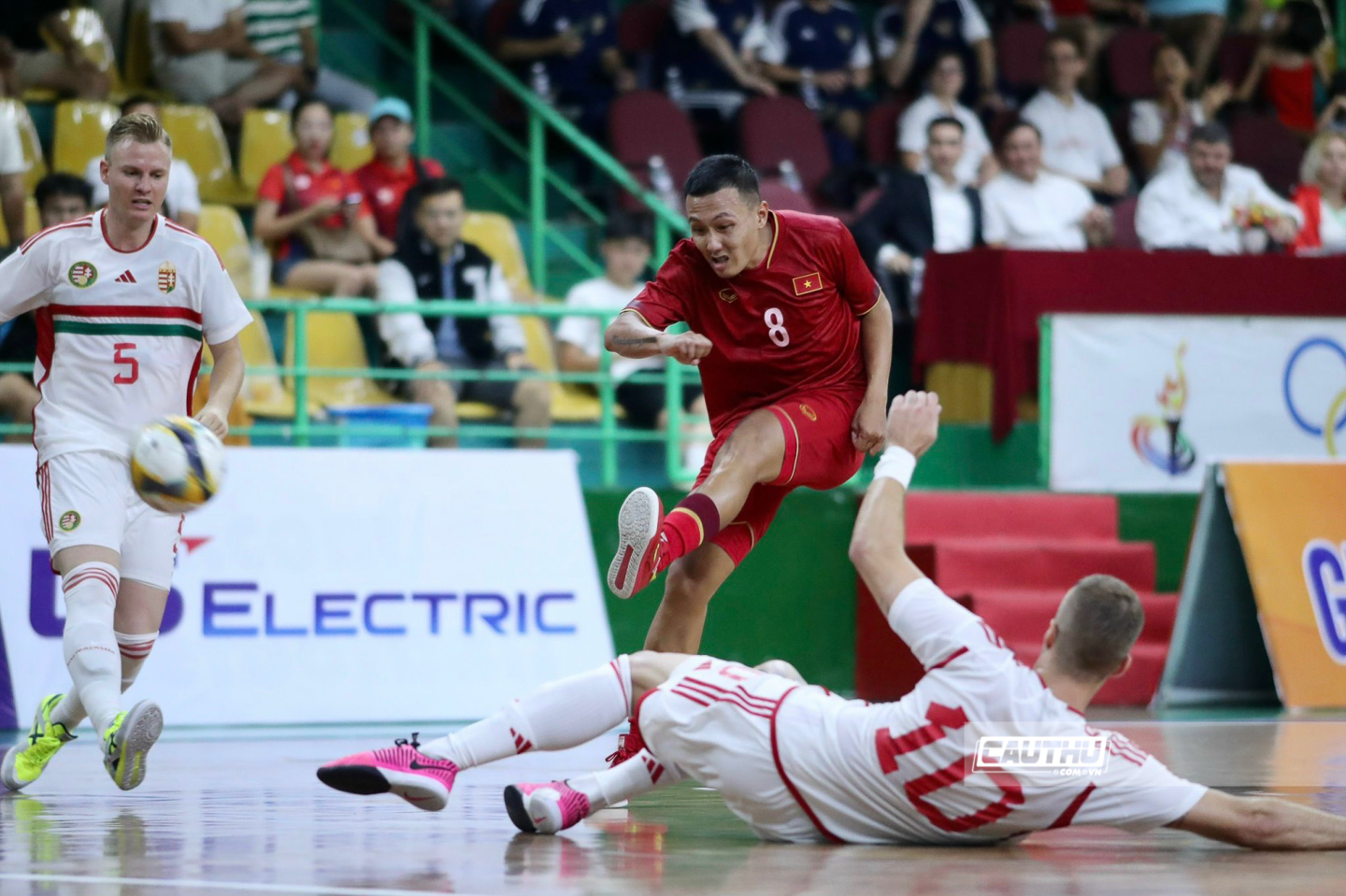 Bóng đá Việt Nam - Tuyển futsal Việt Nam thua đậm vì  đụng những.. 'cây sào' (Hình 10).