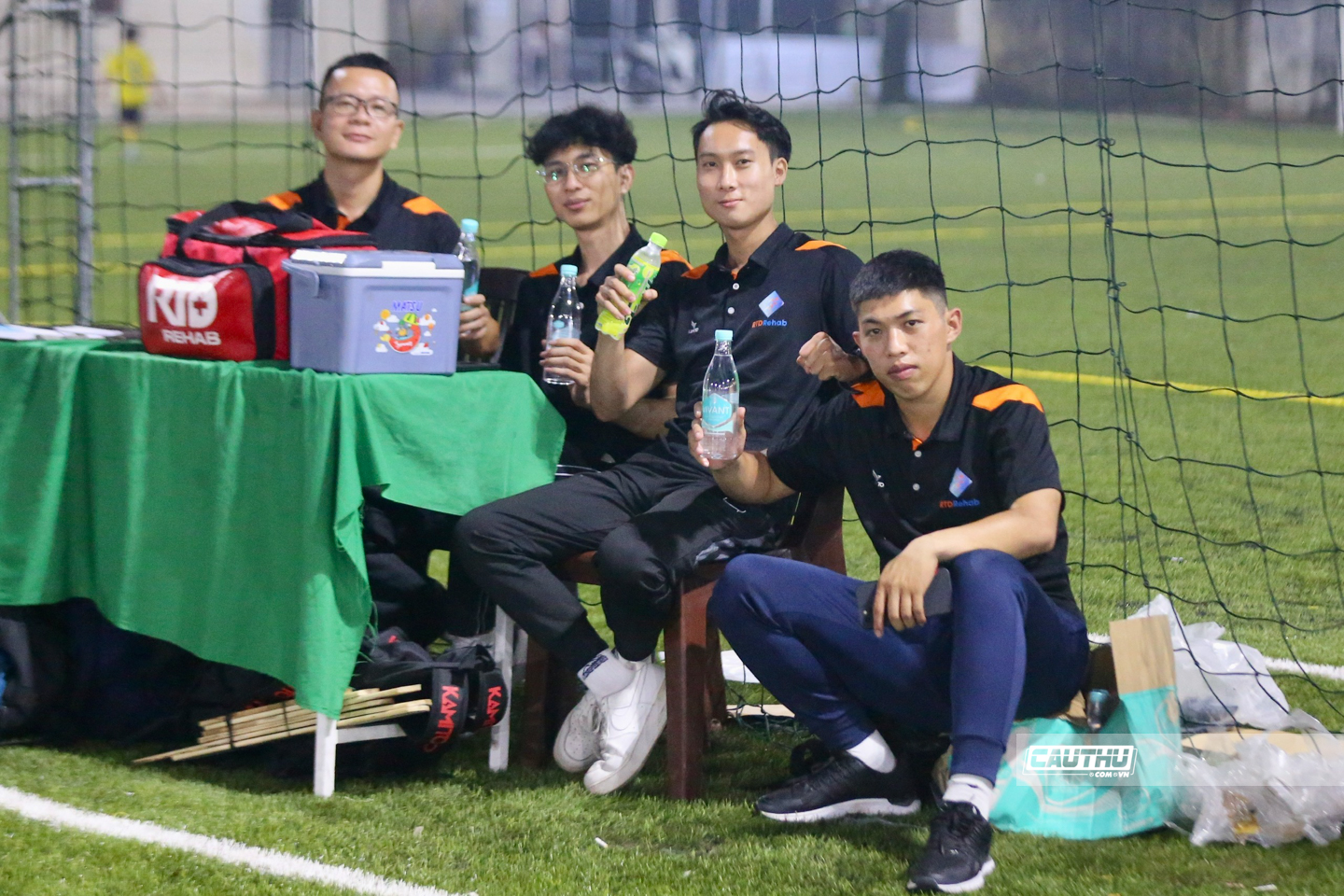 Bóng đá Việt Nam - Faith Saigon Super Cup 2023: Khán giả được 'giải khát' bằng mưa bàn thắng và 'cực phẩm' từ BTC (Hình 4).