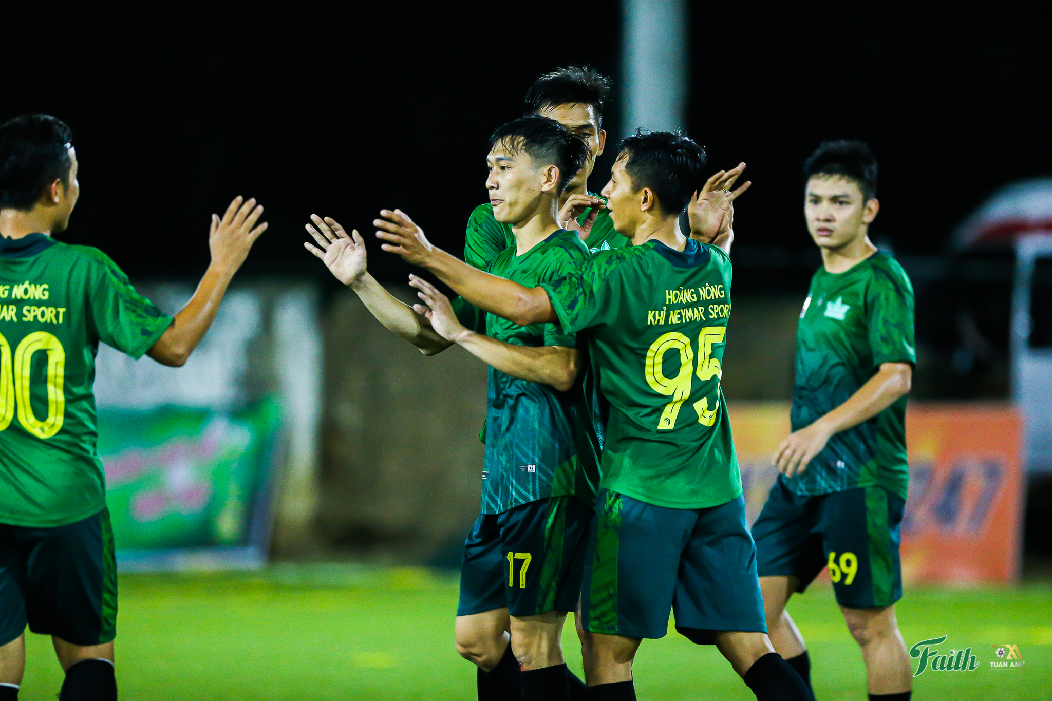 Bóng đá Việt Nam - Bán kết Faith Saigon Super Cup 2023: Anh tài phân tranh