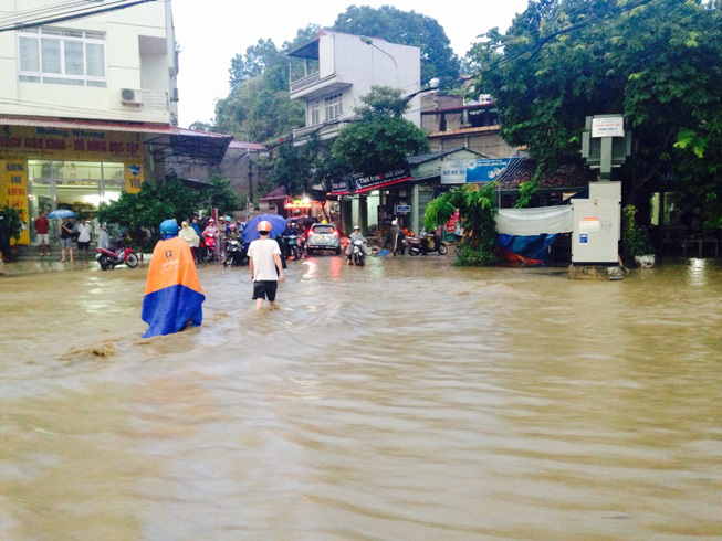 Môi trường - Trung tâm Dự báo KTTV TW lên tiếng về năng lực dự báo mưa lũ bất thường