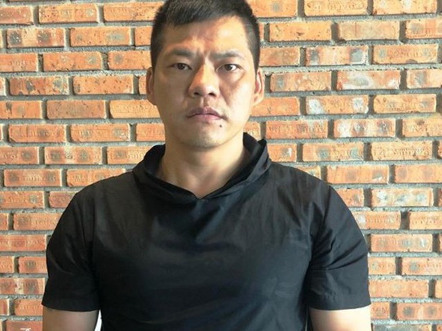 An ninh - Hình sự - Tạm giữ người đàn ông bị Trung Quốc truy nã nhập cảnh vào Đà Nẵng