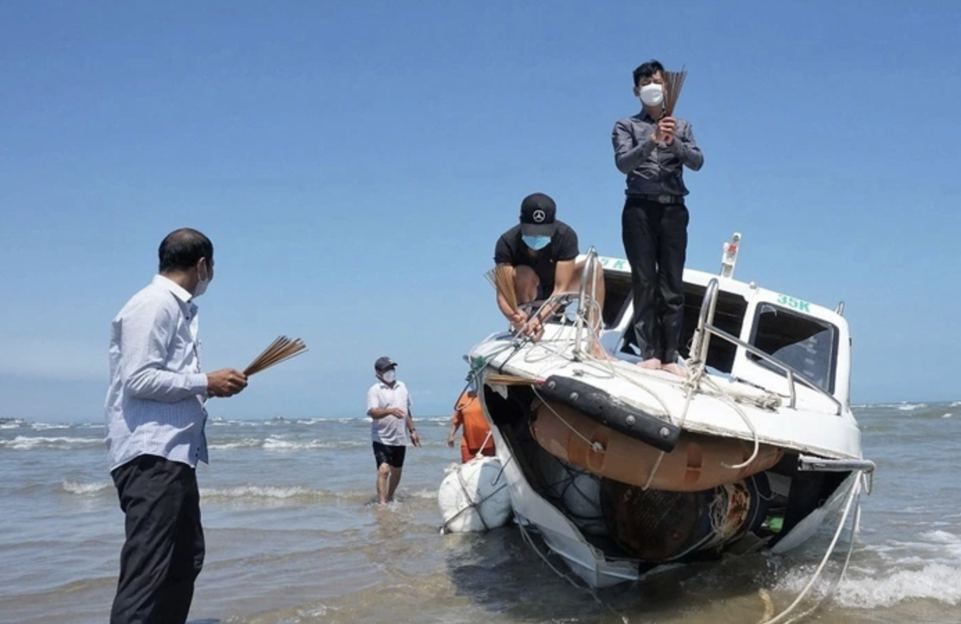 Dân sinh - Chủ tịch Quảng Nam 'rút bài học xương máu' từ vụ tai nạn 17 người tử vong (Hình 2).