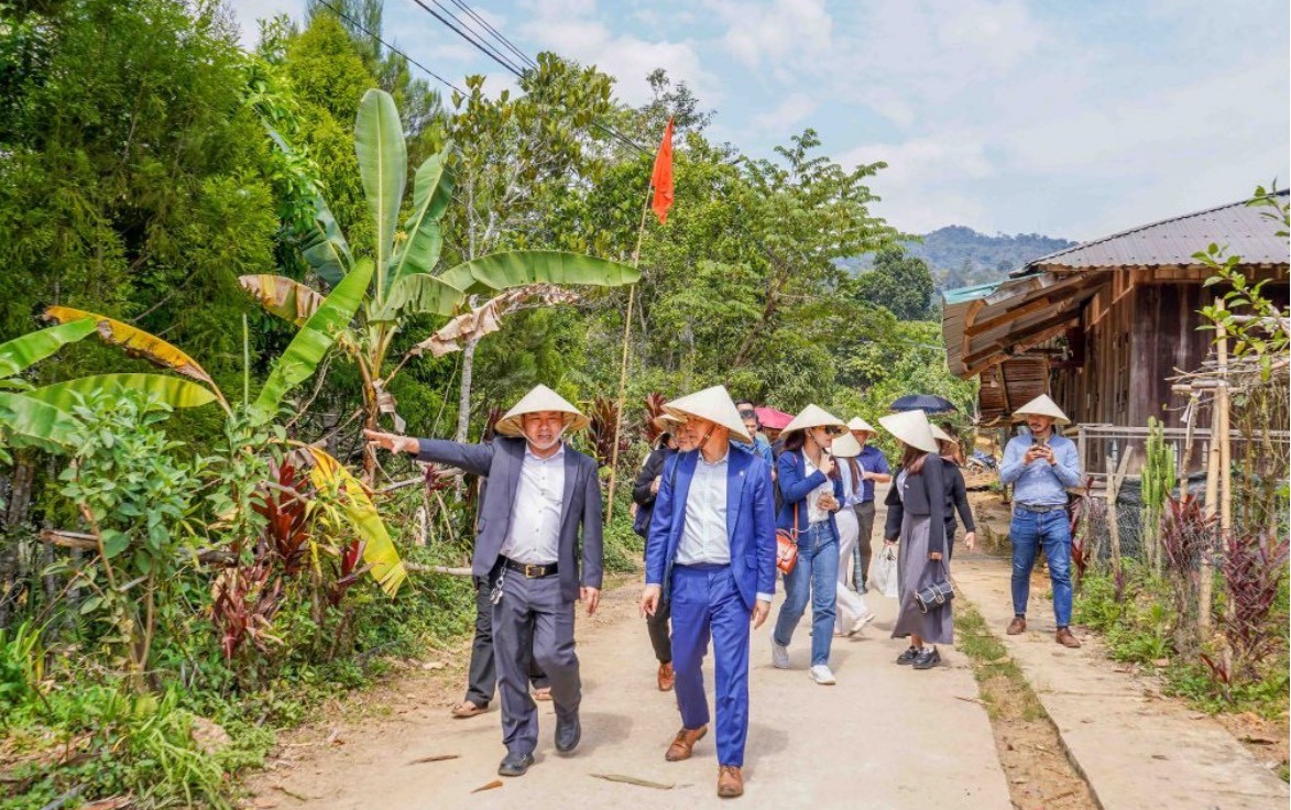 Tiêu dùng & Dư luận - Cơ hội lớn cho đặc sản đồng bào Cơ Tu vào khách sạn, resort 5 sao (Hình 3).