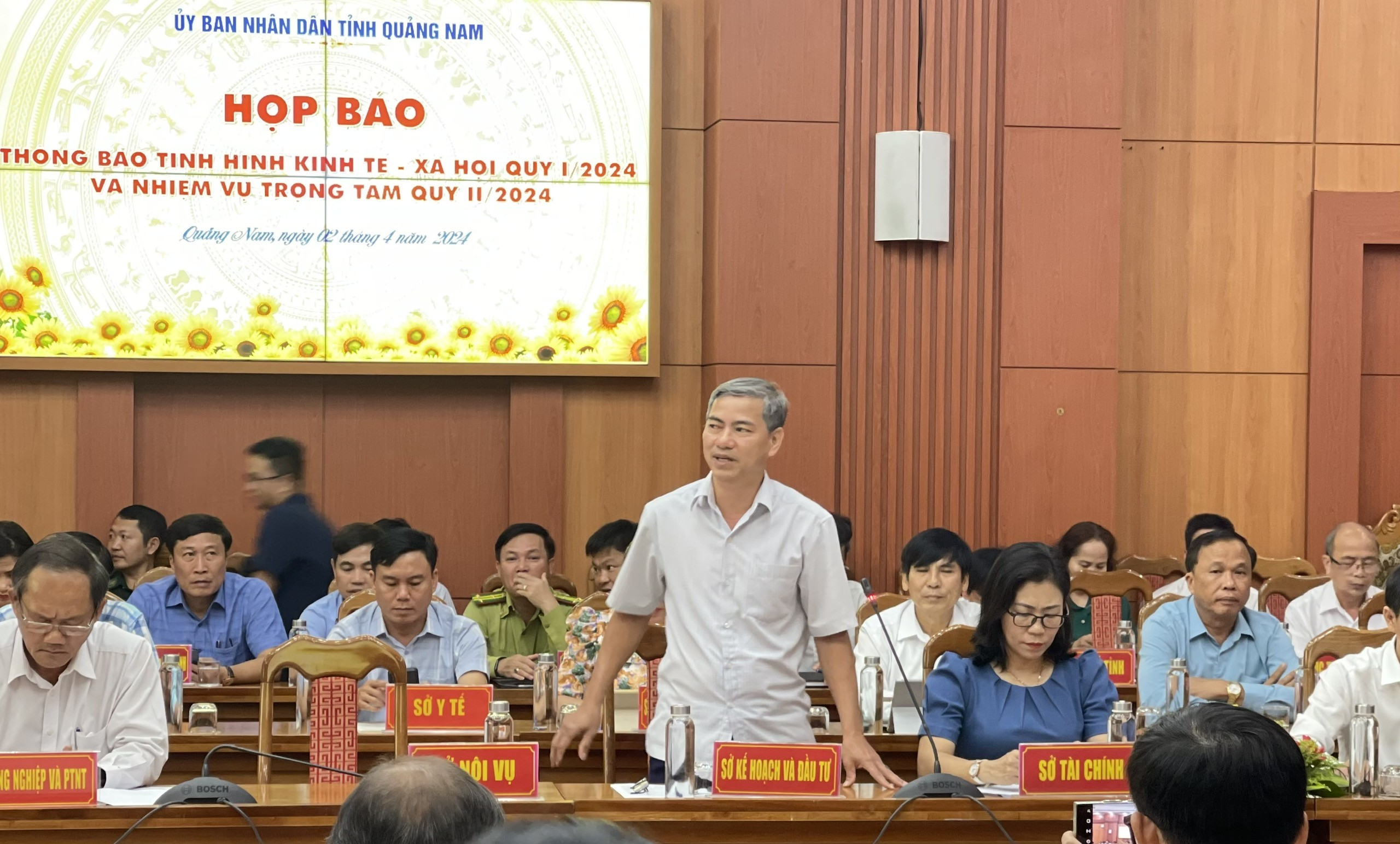 Tiêu dùng & Dư luận - Kinh tế Quảng Nam phục hồi chậm trong 3 tháng đầu năm