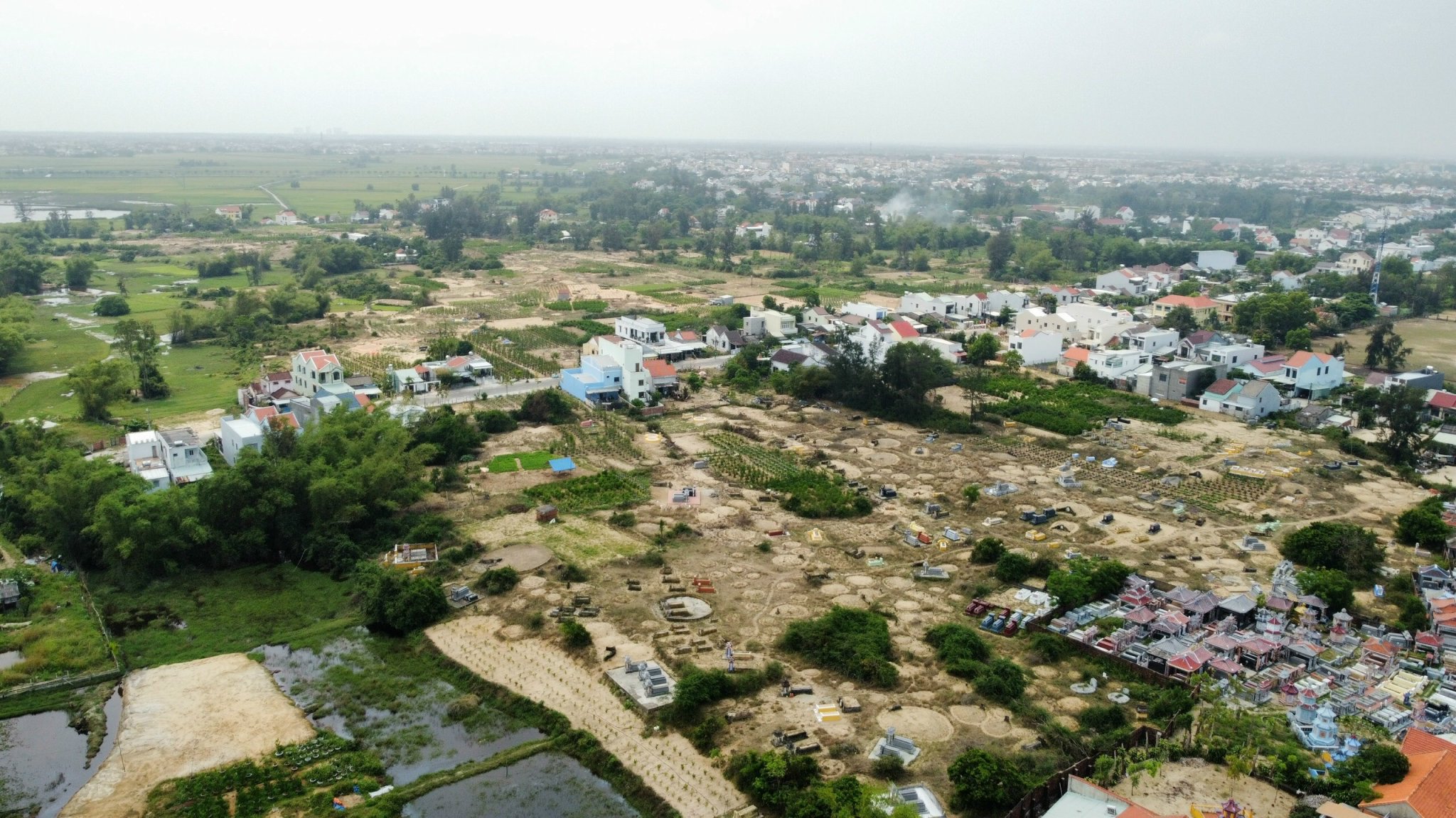 Tiêu dùng & Dư luận - Quảng Nam: Gói thầu hơn 400 tỷ thi công đường có 8 đơn vị 'đối đầu'