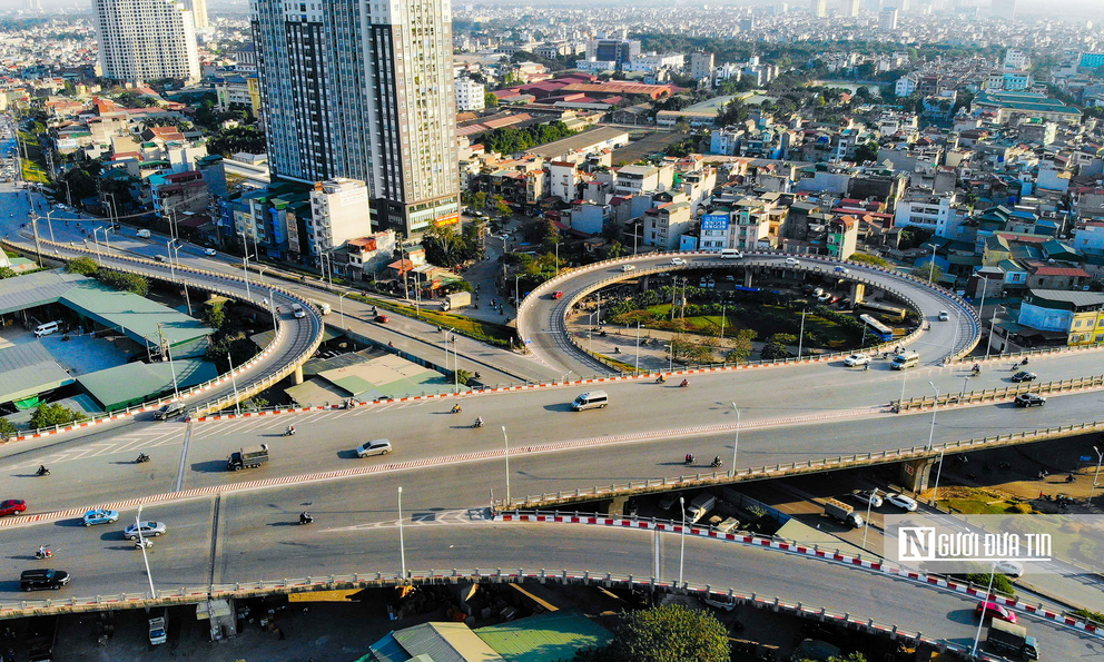 Đối thoại - Triển khai dự án đường Vành đai 4 phải 'vừa chạy, vừa xếp hàng'