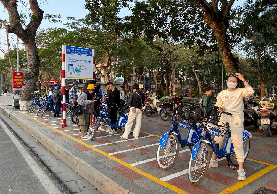 Dân sinh - Mô hình cho thuê xe đạp công cộng thu hút giới trẻ tại Hải Phòng 