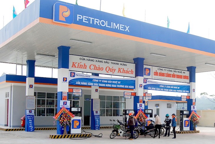 Tập đoàn Xăng dầu Petrolimex đồng loạt bán đứt 'đàn con'