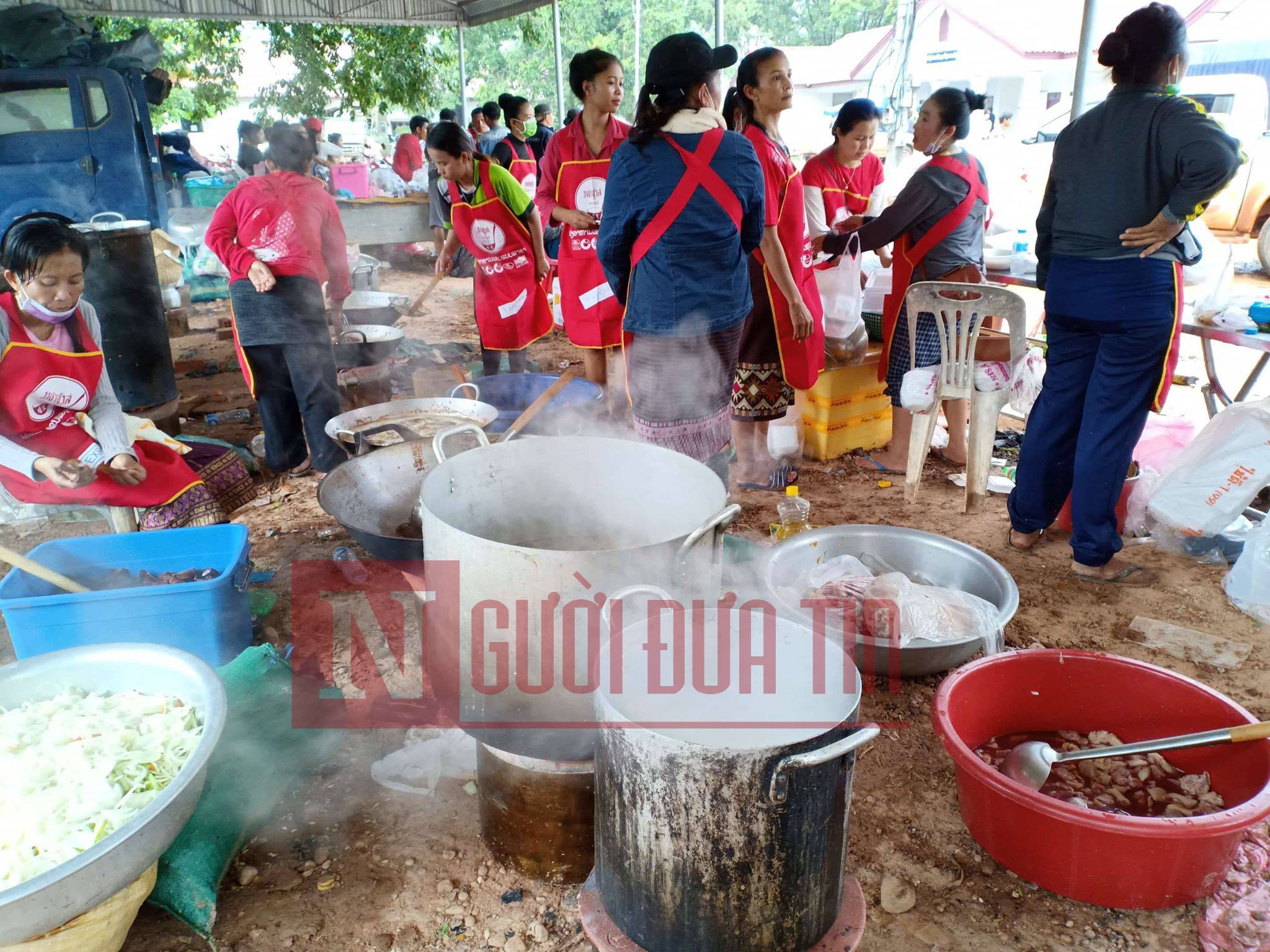 Tin nhanh - Vỡ đập thủy điện Lào: Cận cảnh công tác cứu hộ tại nơi cơn lũ vừa càn quét (Hình 12).