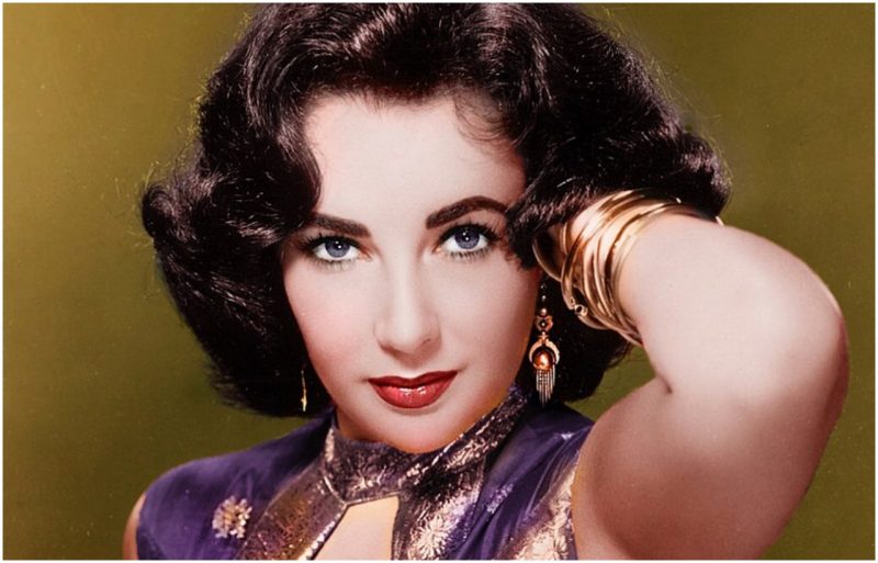 Ngôi sao - Elizabeth Taylor: 8 lần kết hôn, 7 người chồng nhưng cuối đời vẫn chăn đơn gối chiếc 