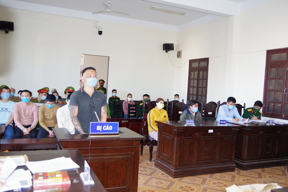 An ninh - Hình sự - Lâm Đồng: Truy tìm đối tượng đầu độc rừng thông để lấn chiếm đất  (Hình 2).