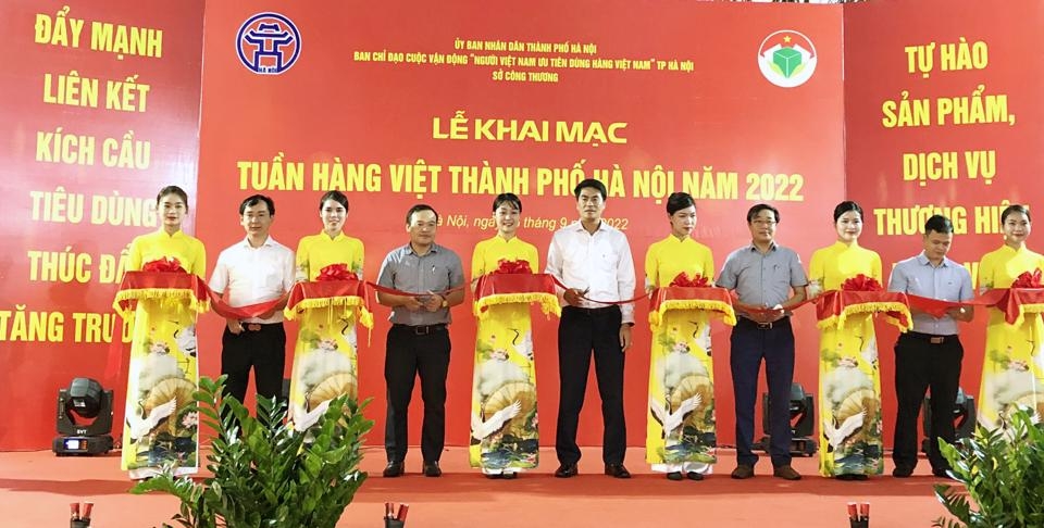 Tiêu dùng & Dư luận - Hơn 100 gian hàng tham gia Tuần hàng Việt Tp.Hà Nội 2022 