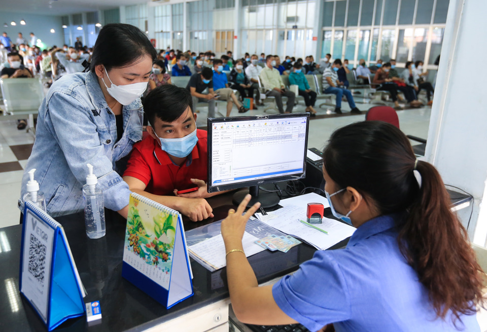 Kinh tế vĩ mô - Vé tàu Tết Nguyên đán sẽ mở bán sớm 