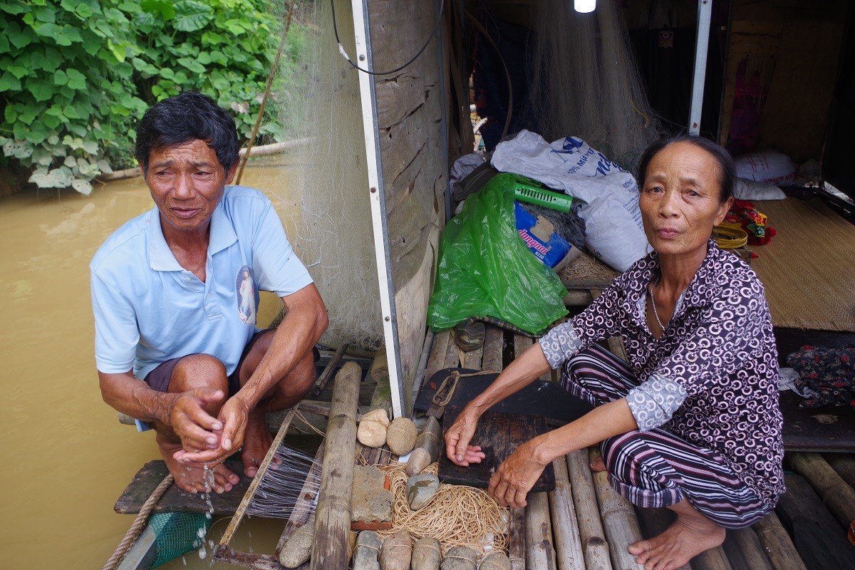 Dân sinh - Thanh Hóa: Cá chết, người nuôi “mắc cạn” chờ bồi thường.