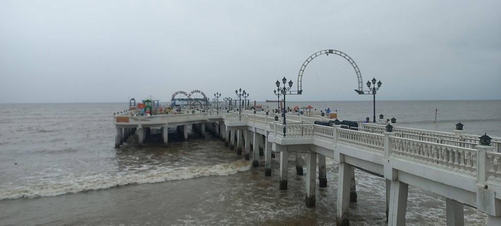 Dân sinh - Thanh Hóa: Những 'nét chấm'... phá biển Hải Tiến (Hình 6).