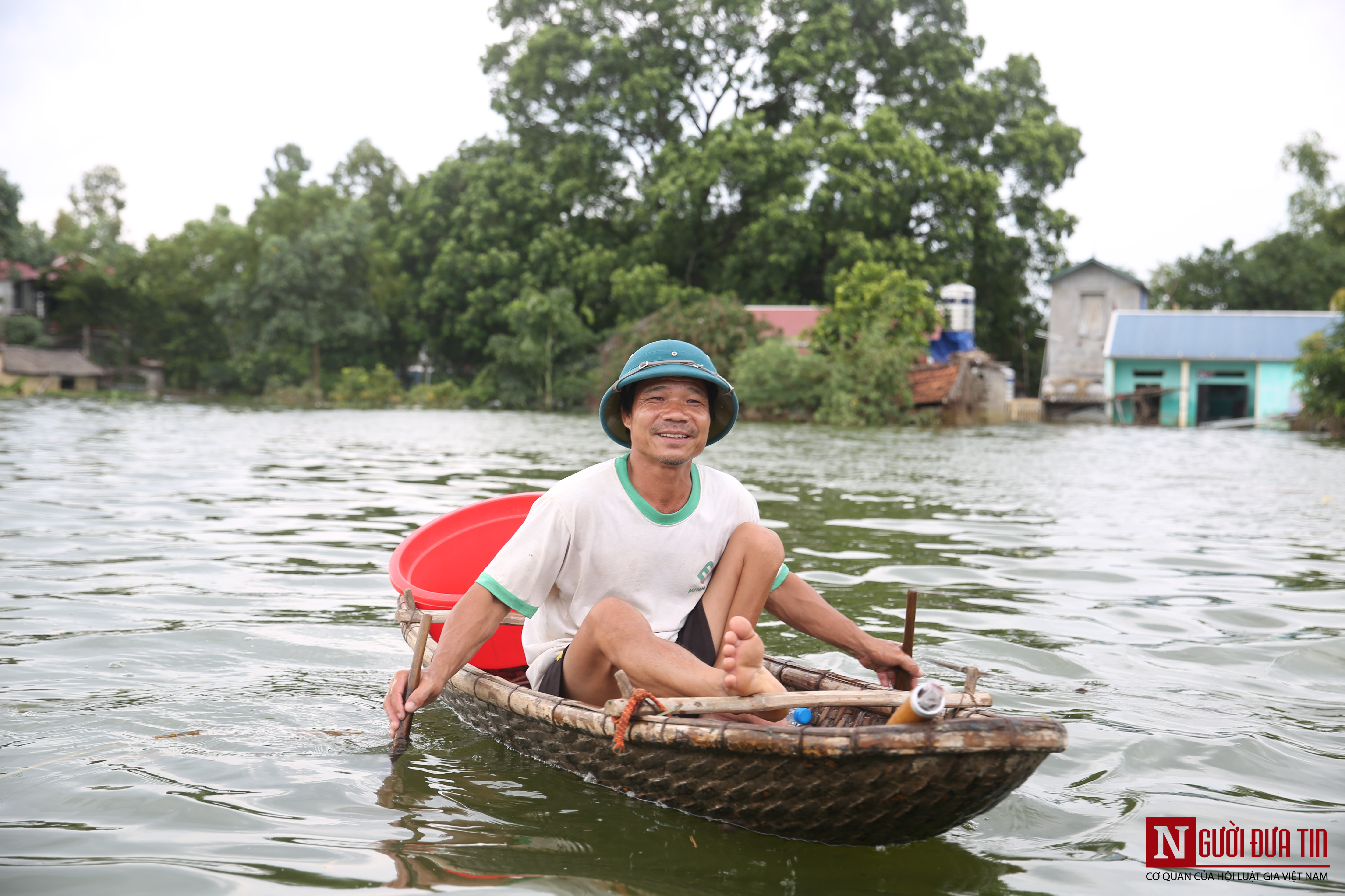 Xã hội - Lênh đênh thuyền thúng giữa lòng Chương Mỹ (Hình 7).