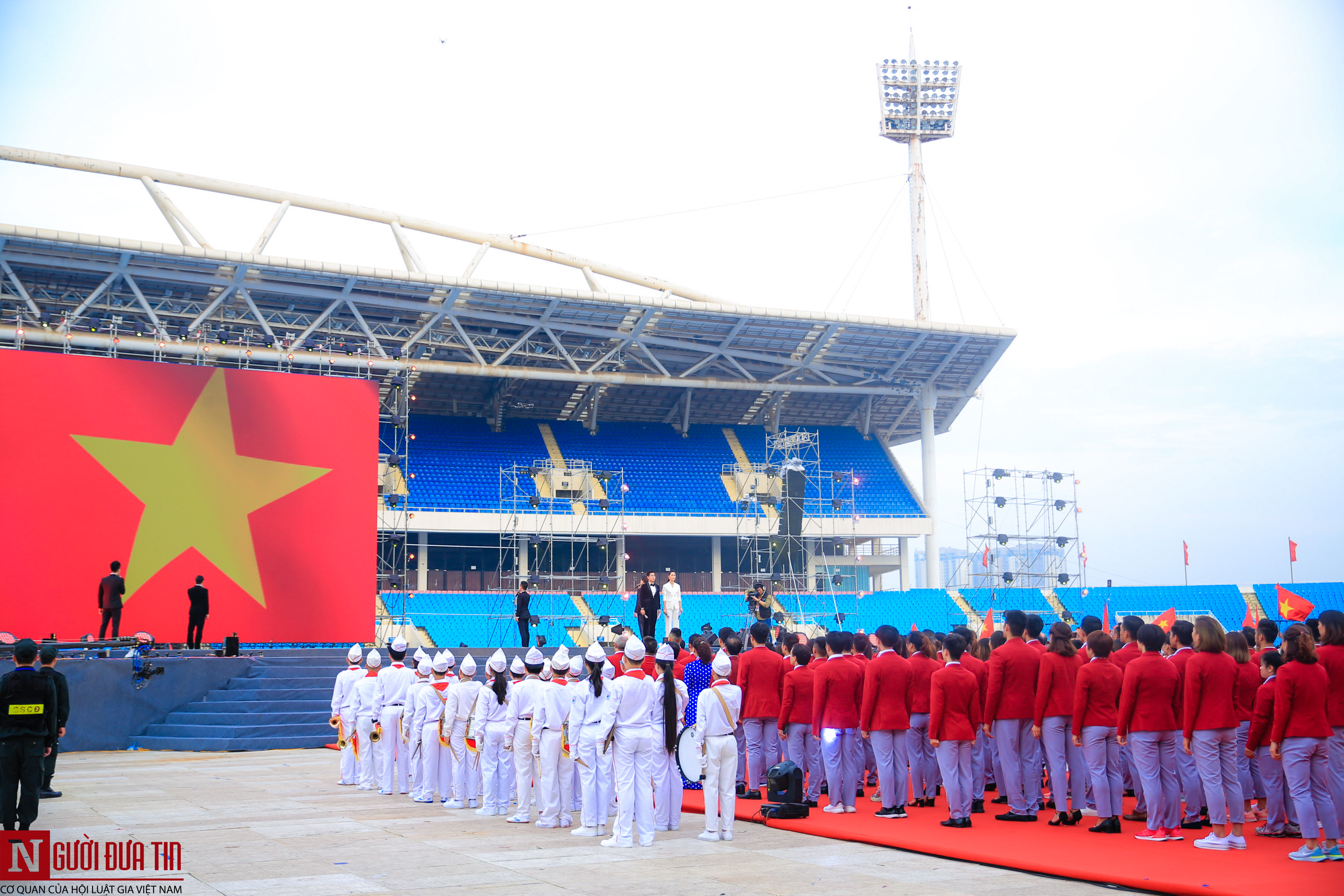 Lễ chào cờ của đoàn TTVN.