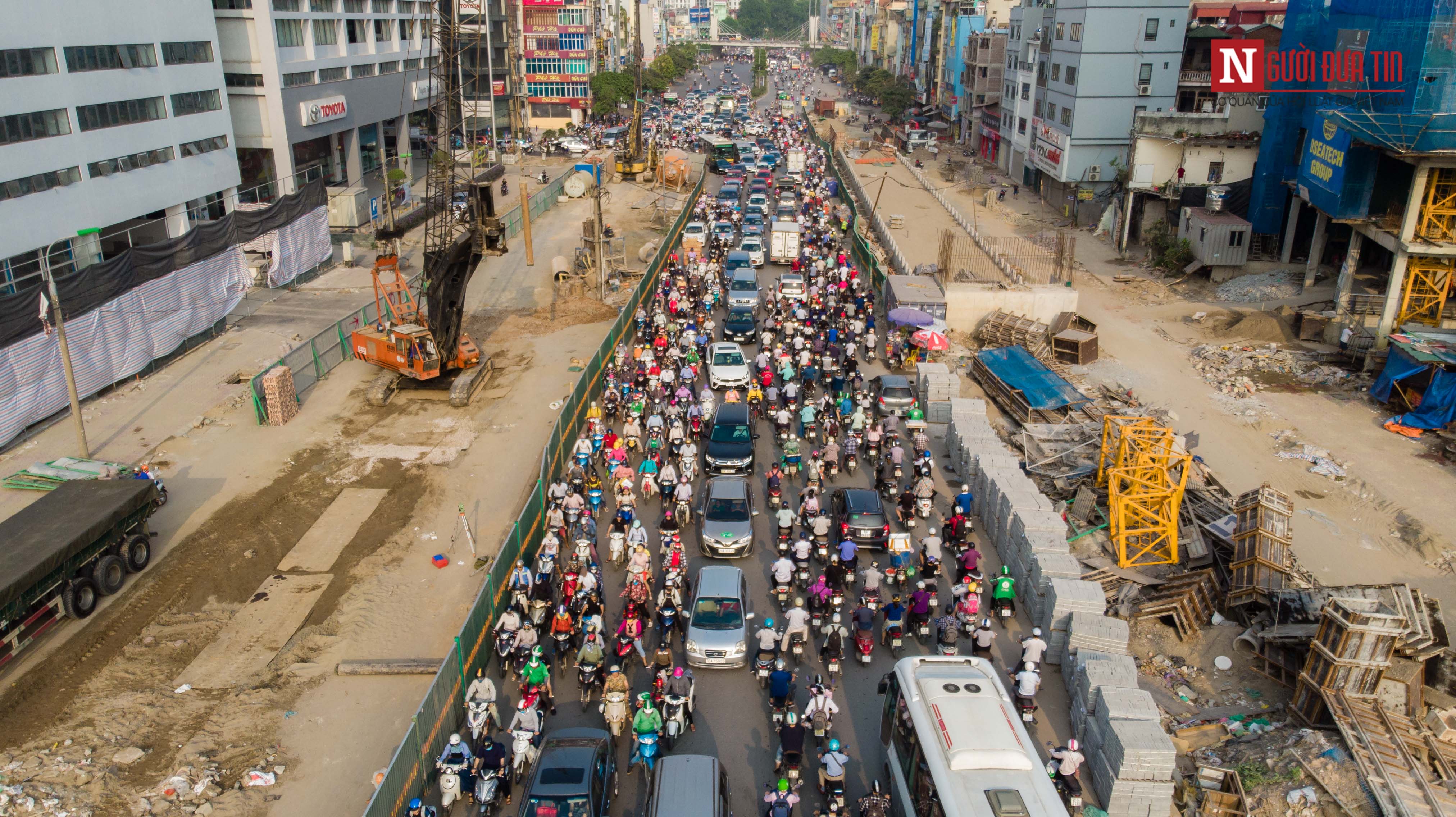 Môi trường - Chùm ảnh: Hà Nội những ngày báo động về ô nhiễm không khí (Hình 7).