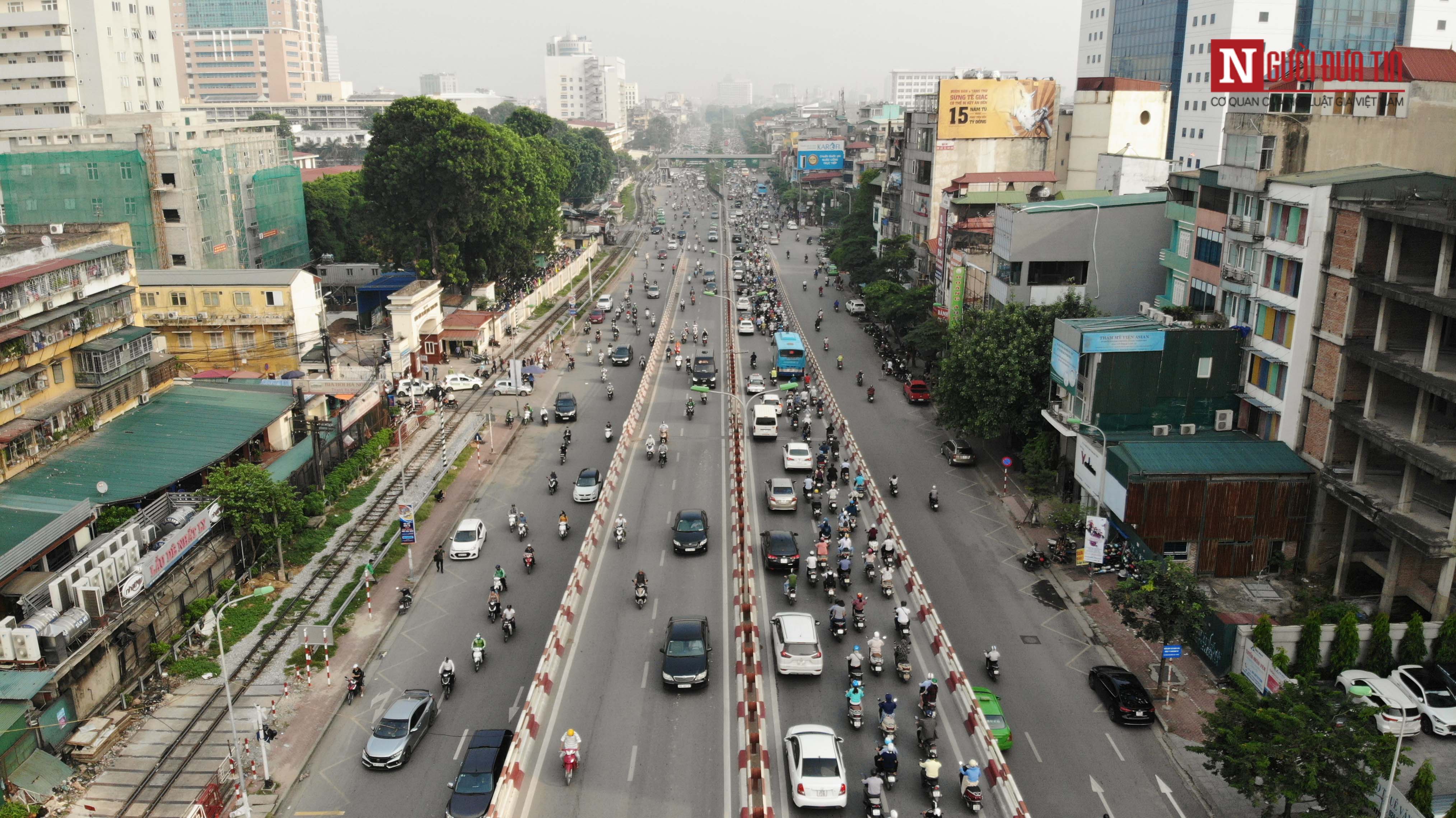 Tin nhanh - Chùm ảnh: 4 tuyến đường dự kiến có làn riêng cho xe buýt tại Hà Nội (Hình 2).