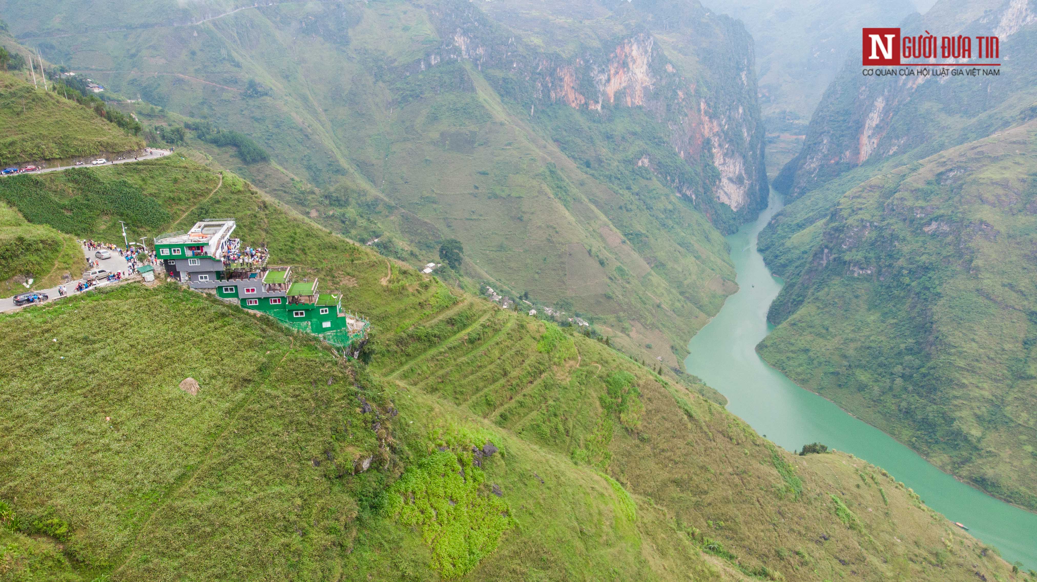 Tin nhanh - Cận cảnh Panorama trên đỉnh Mã Pì Lèng giữa lệnh đình chỉ hoạt động