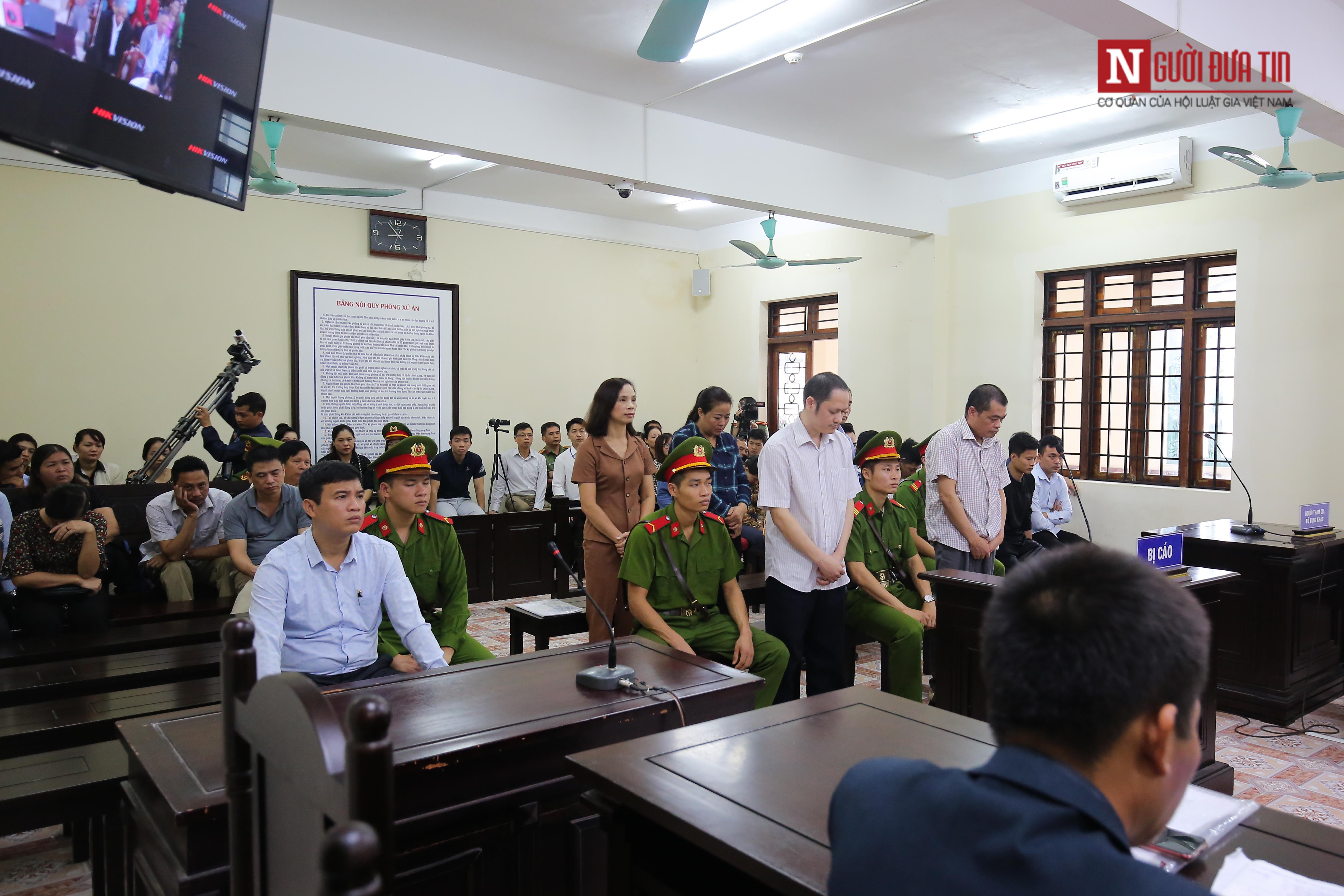 An ninh - Hình sự - Lý do vợ Chủ tịch UBND tỉnh Hà Giang bị khiển trách