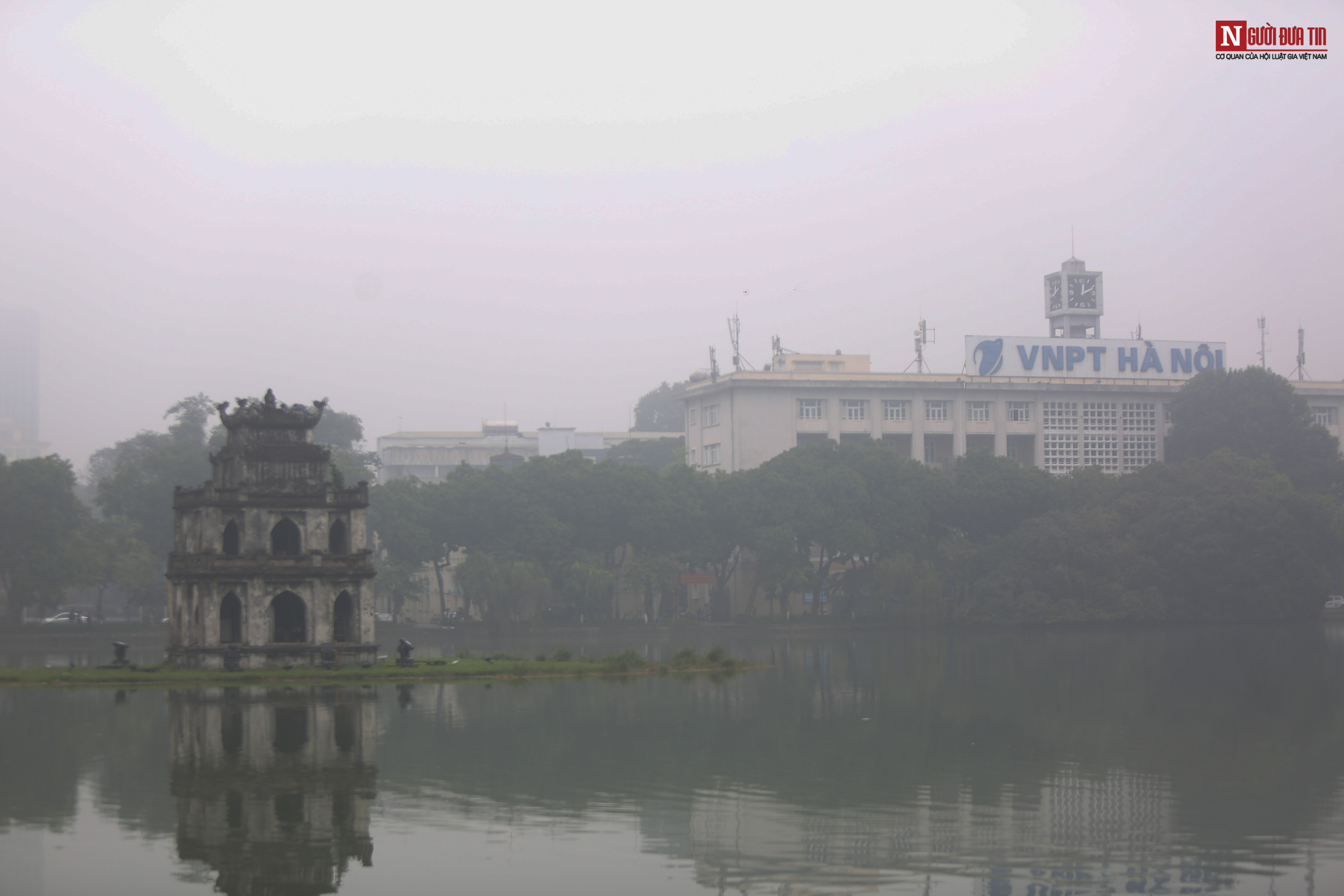 Tin nhanh - Chùm ảnh: Hà Nội 'hoá' Sapa mờ sương (Hình 17).