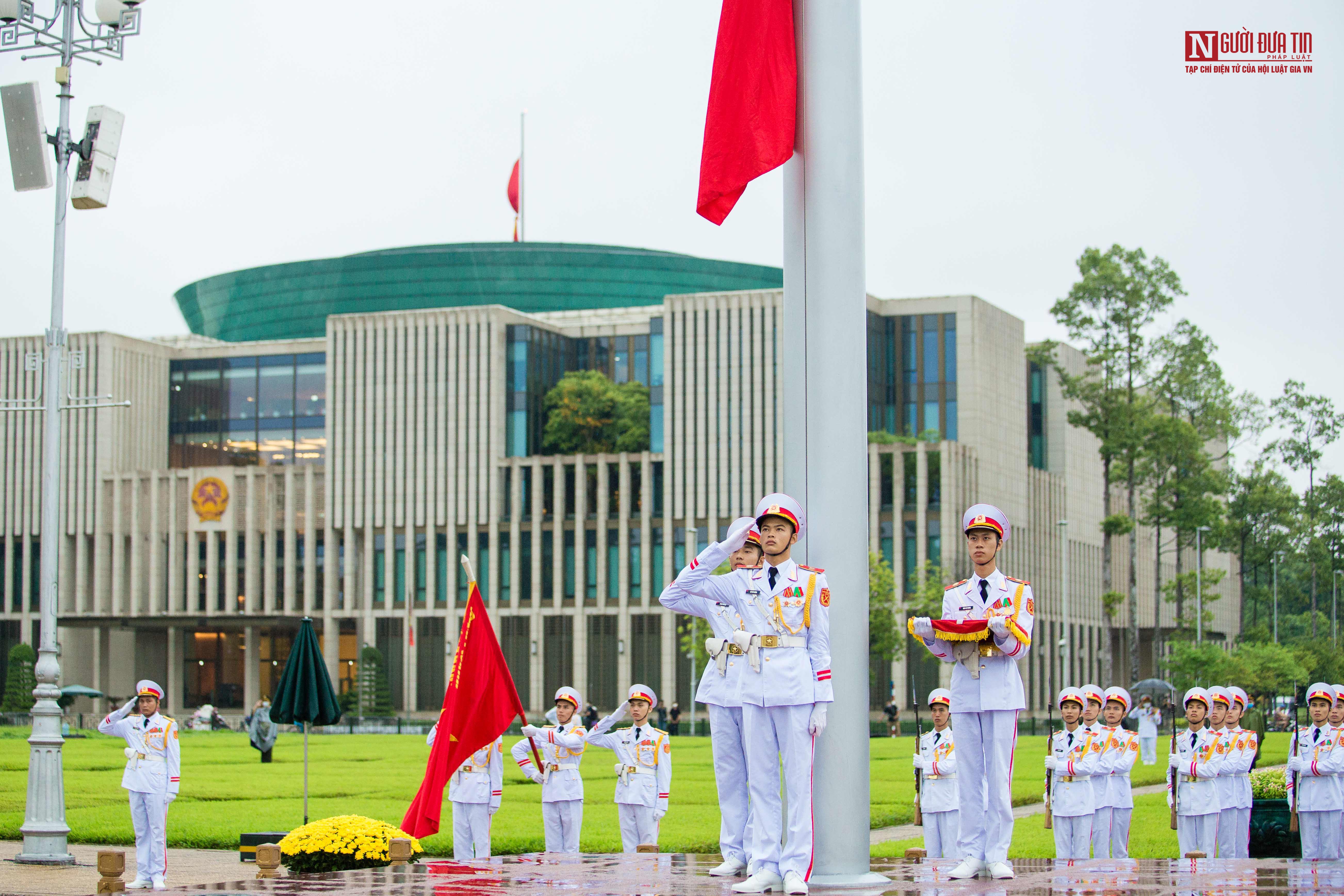 Tin nhanh - Lãnh đạo cấp cao viếng nguyên Tổng Bí thư Lê Khả Phiêu (Hình 12).