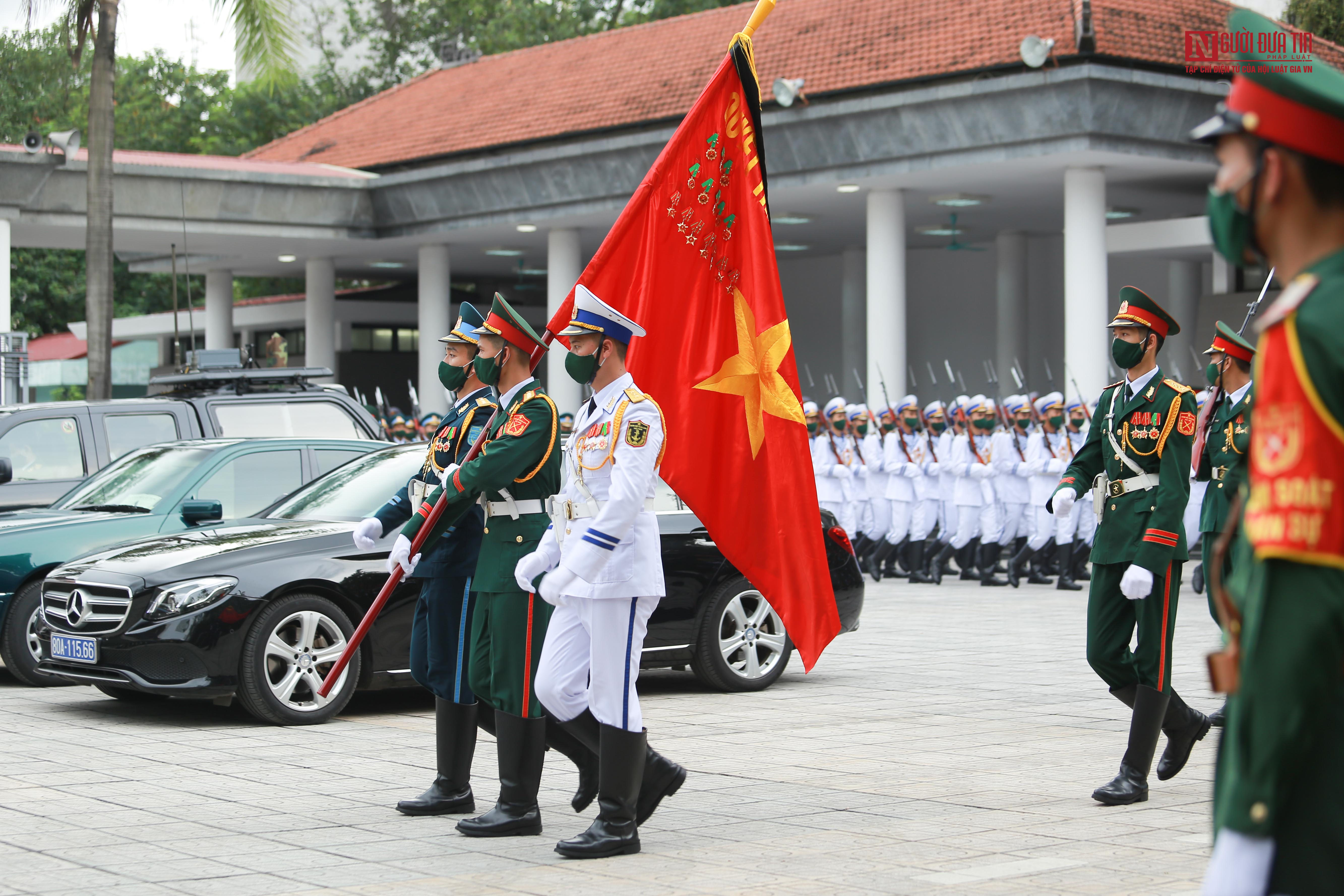 Tin nhanh - Tiễn đưa nguyên Tổng Bí thư Lê Khả Phiêu về nơi an nghỉ cuối cùng (Hình 3).