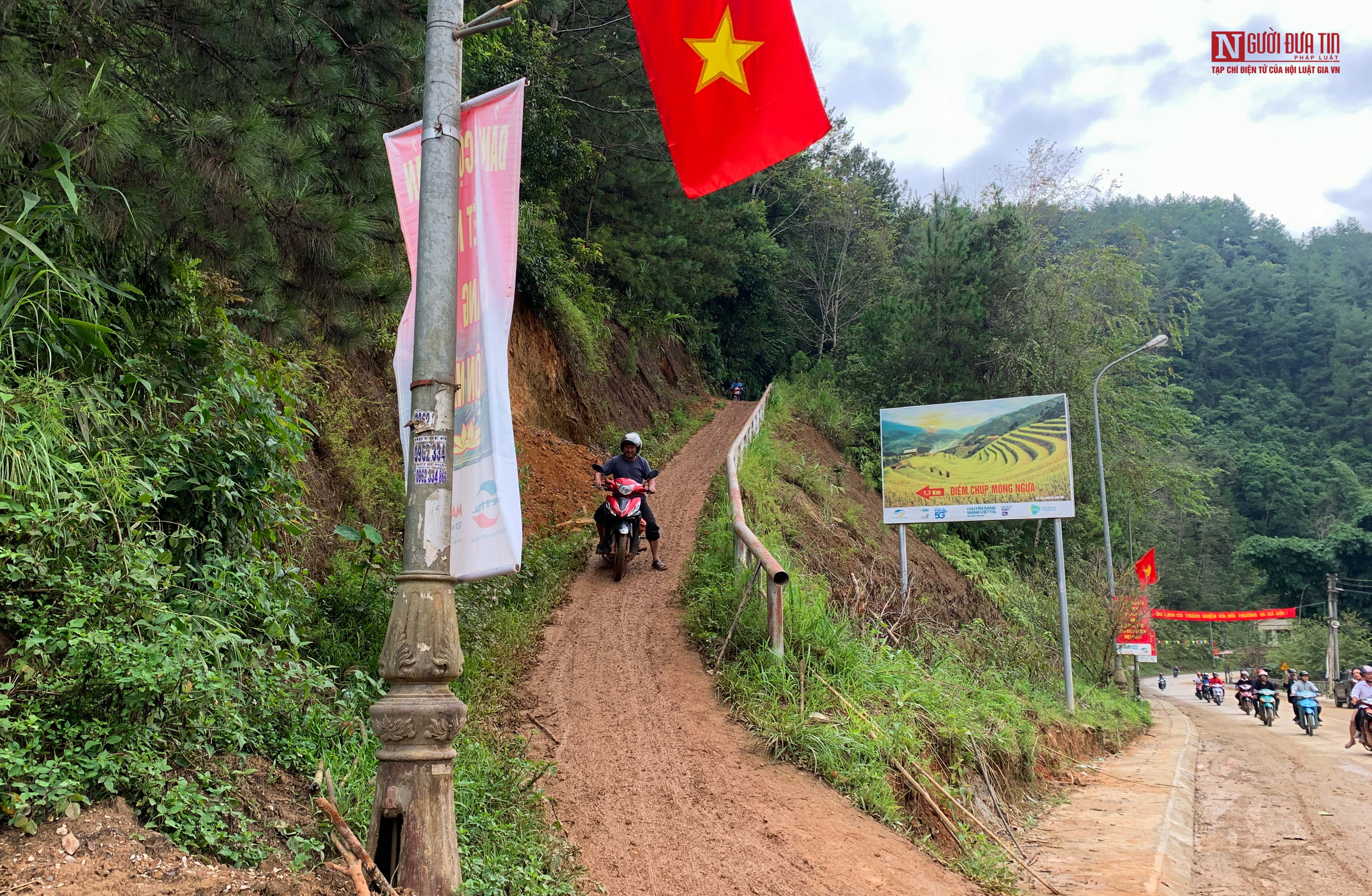 Tin nhanh - 'Thót tim' chinh phục đường lên đồi Móng Ngựa - Mù Cang Chải (Hình 18).