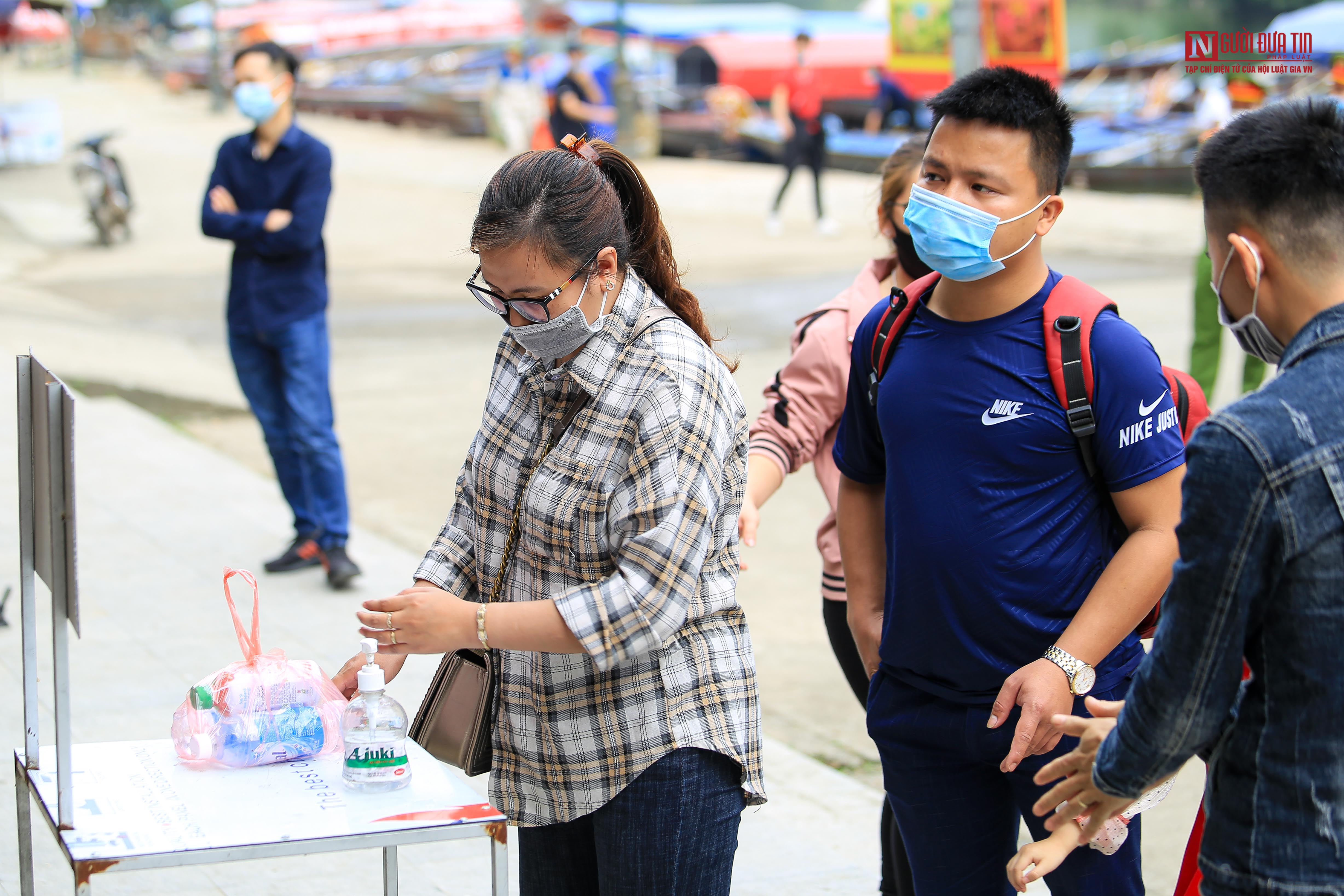 Văn hoá - 'Treo đầu thỏ bán thú rừng' và những chuyện cần xử lý tại chùa Hương (Hình 8).